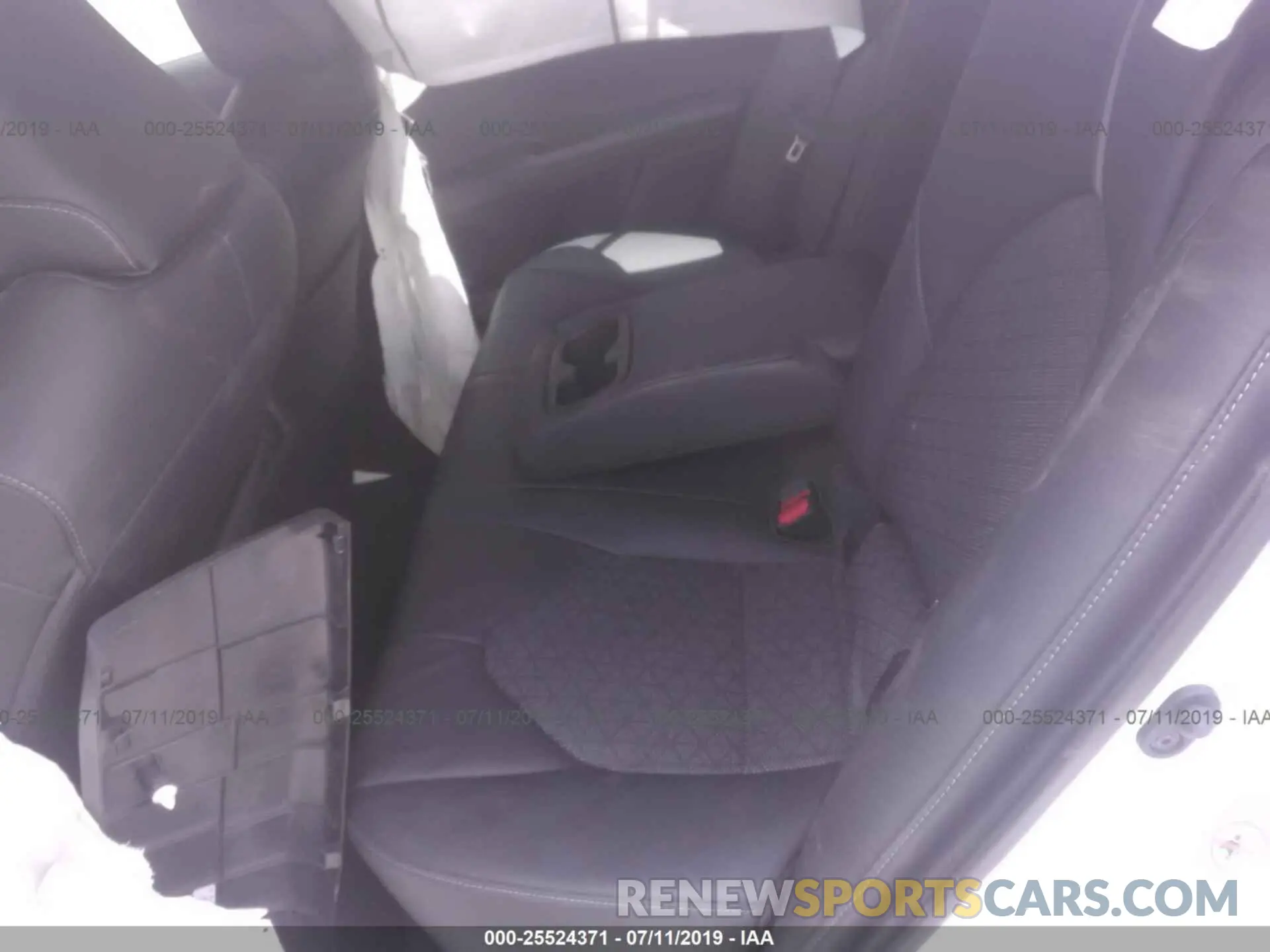 8 Photograph of a damaged car 4T1B61HK2KU182973 TOYOTA CAMRY 2019