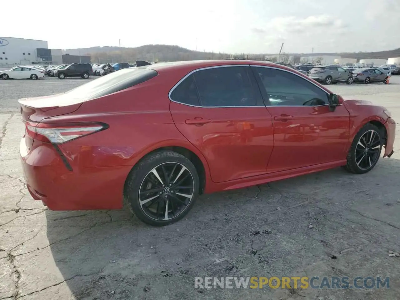 3 Photograph of a damaged car 4T1B61HK2KU183542 TOYOTA CAMRY 2019