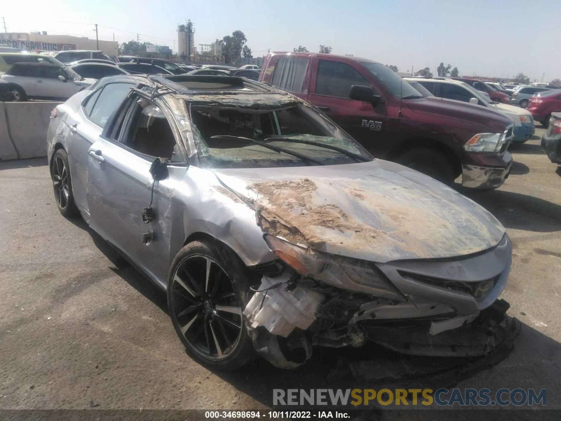 1 Фотография поврежденного автомобиля 4T1B61HK3KU276831 TOYOTA CAMRY 2019