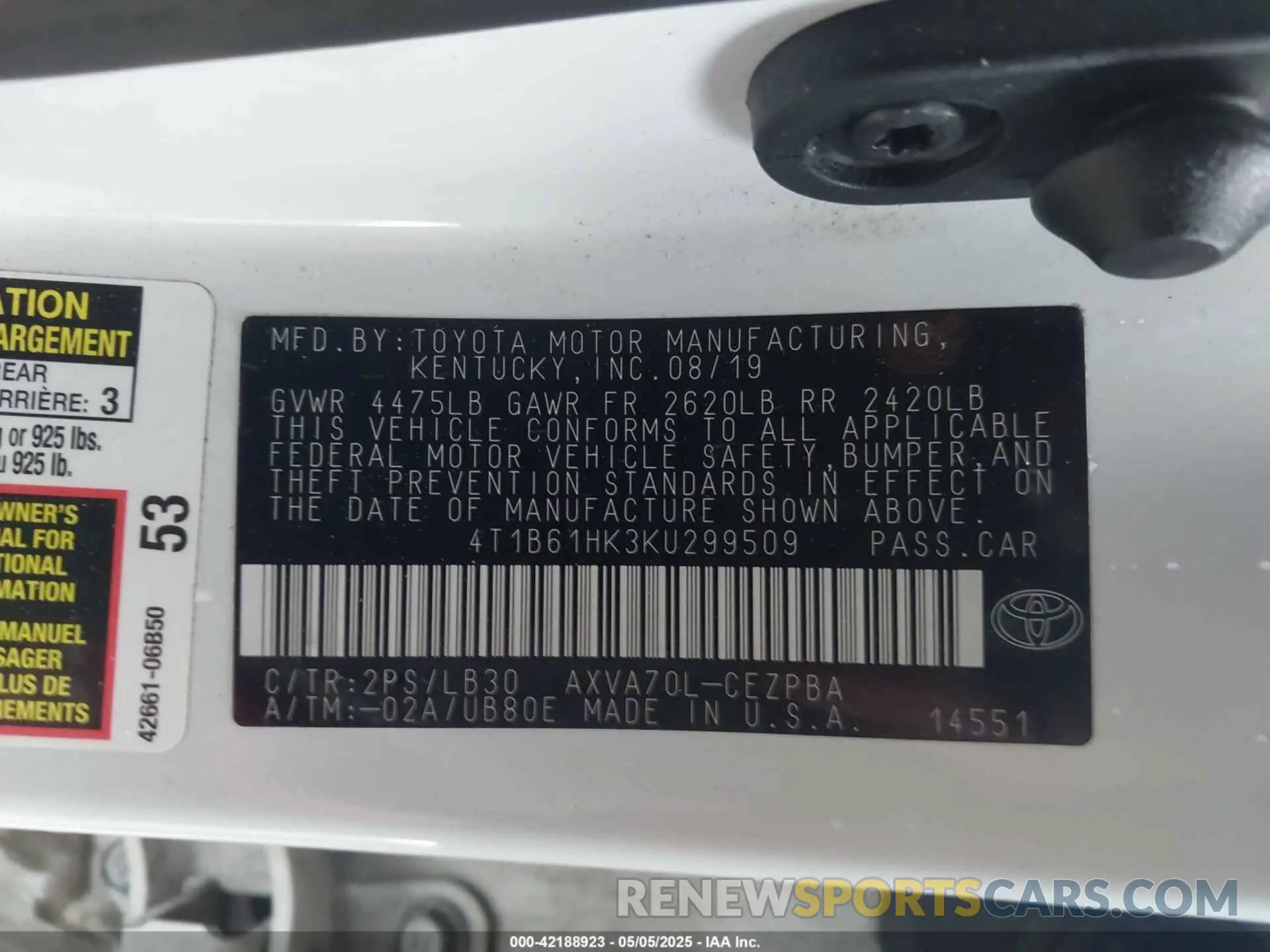 9 Photograph of a damaged car 4T1B61HK3KU299509 TOYOTA CAMRY 2019