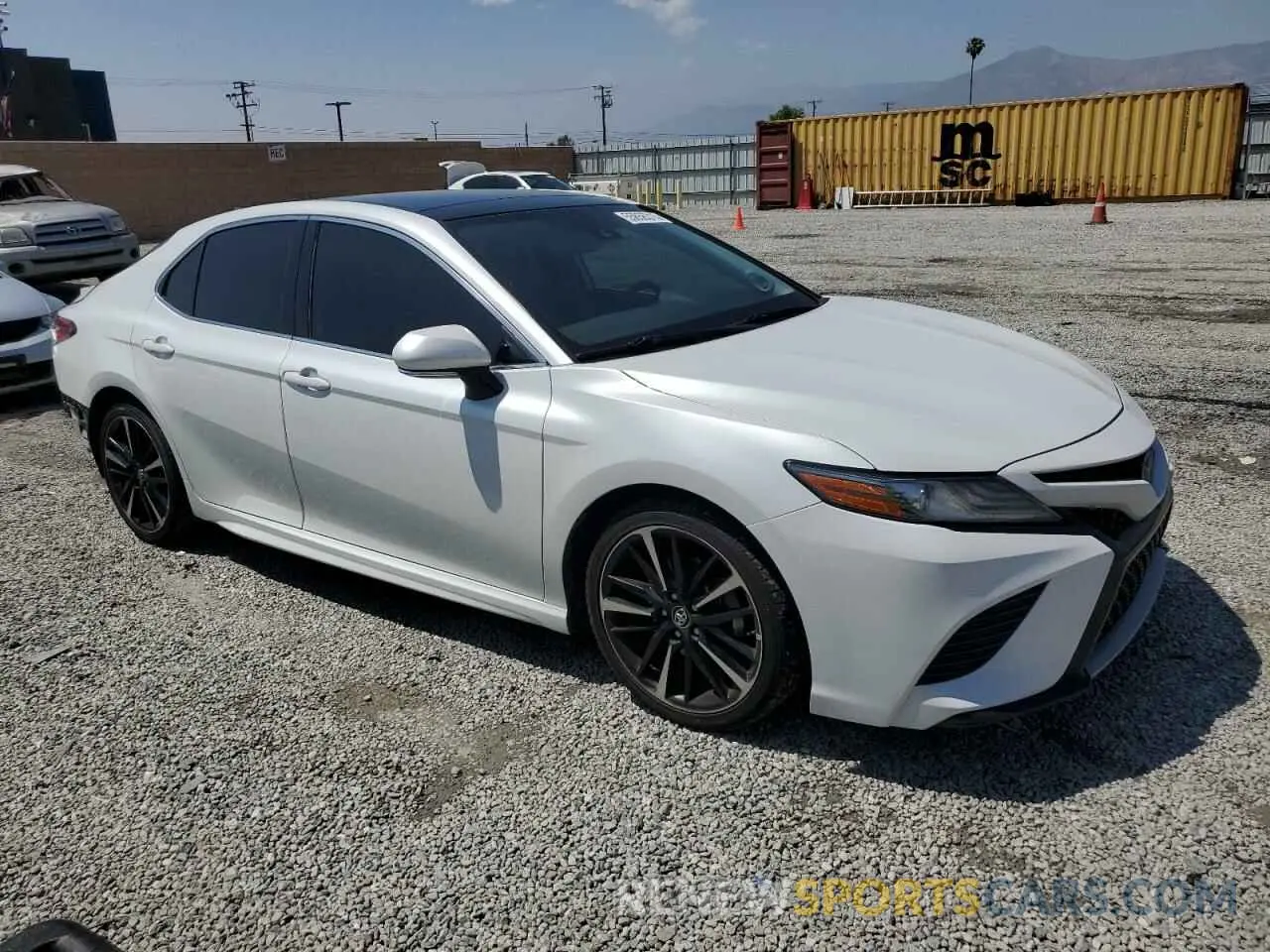 4 Фотография поврежденного автомобиля 4T1B61HK3KU682883 TOYOTA CAMRY 2019