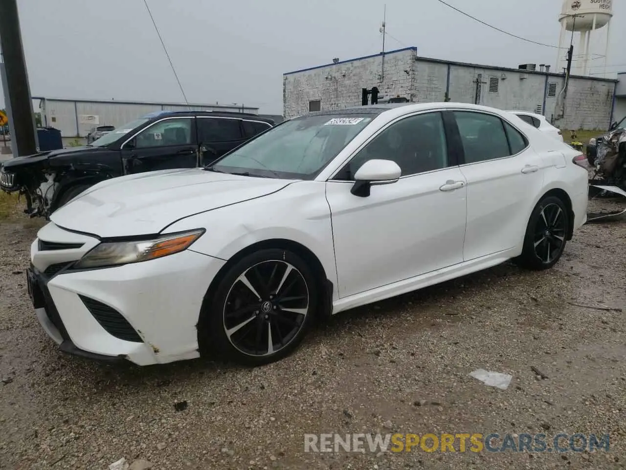 1 Фотография поврежденного автомобиля 4T1B61HK3KU718815 TOYOTA CAMRY 2019