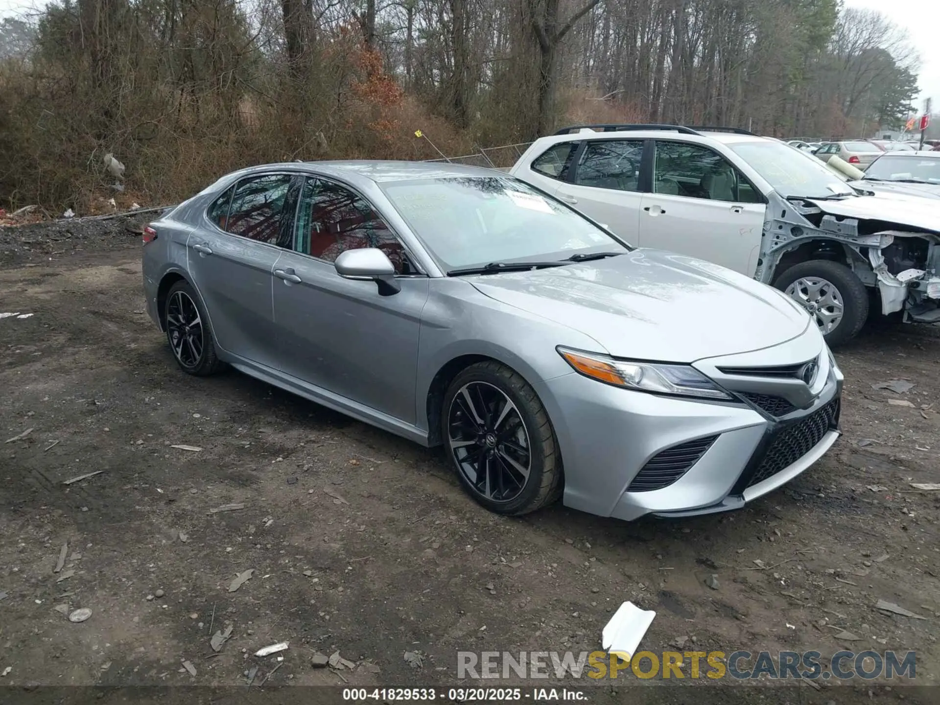 1 Фотография поврежденного автомобиля 4T1B61HK3KU742158 TOYOTA CAMRY 2019
