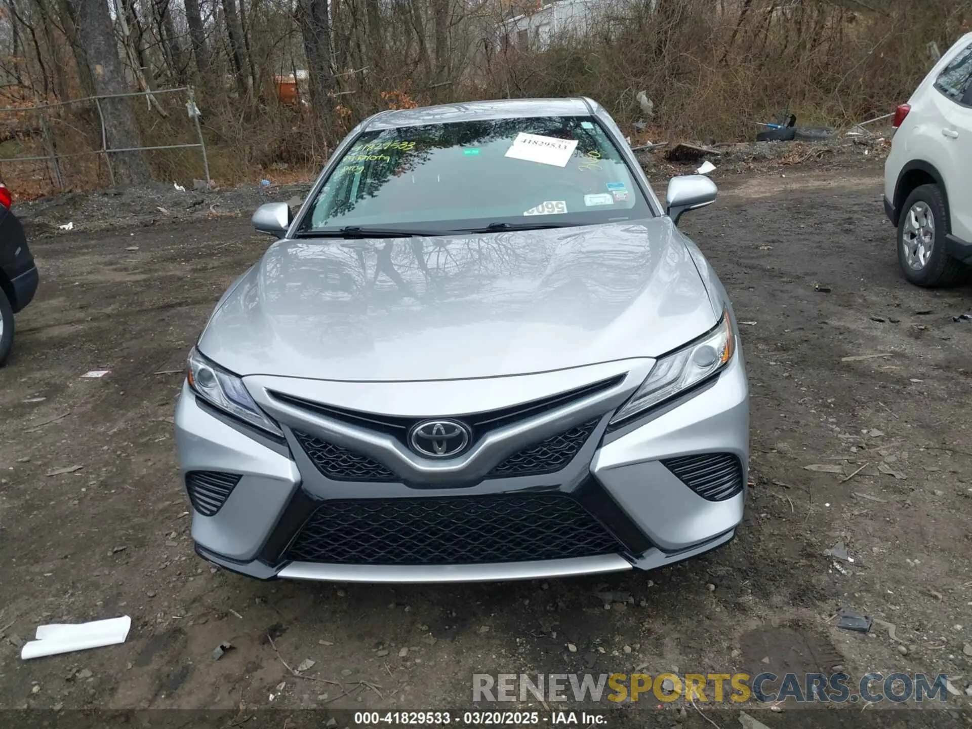12 Фотография поврежденного автомобиля 4T1B61HK3KU742158 TOYOTA CAMRY 2019