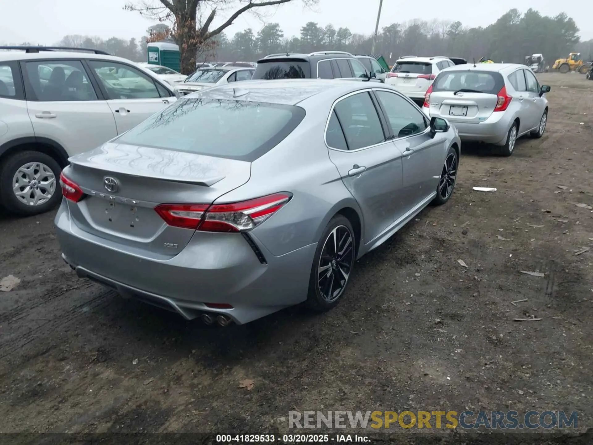 4 Фотография поврежденного автомобиля 4T1B61HK3KU742158 TOYOTA CAMRY 2019