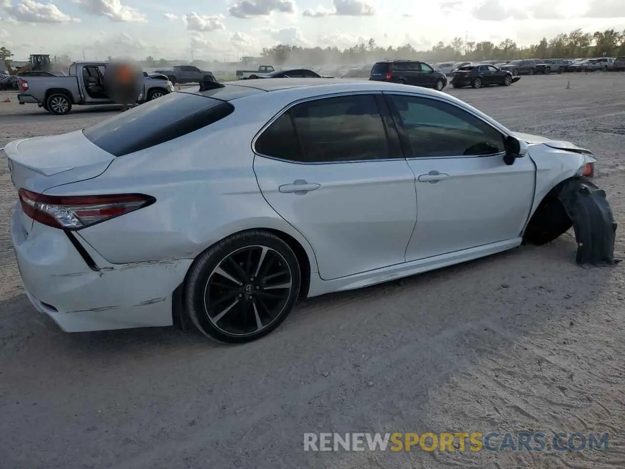 3 Photograph of a damaged car 4T1B61HK3KU742371 TOYOTA CAMRY 2019