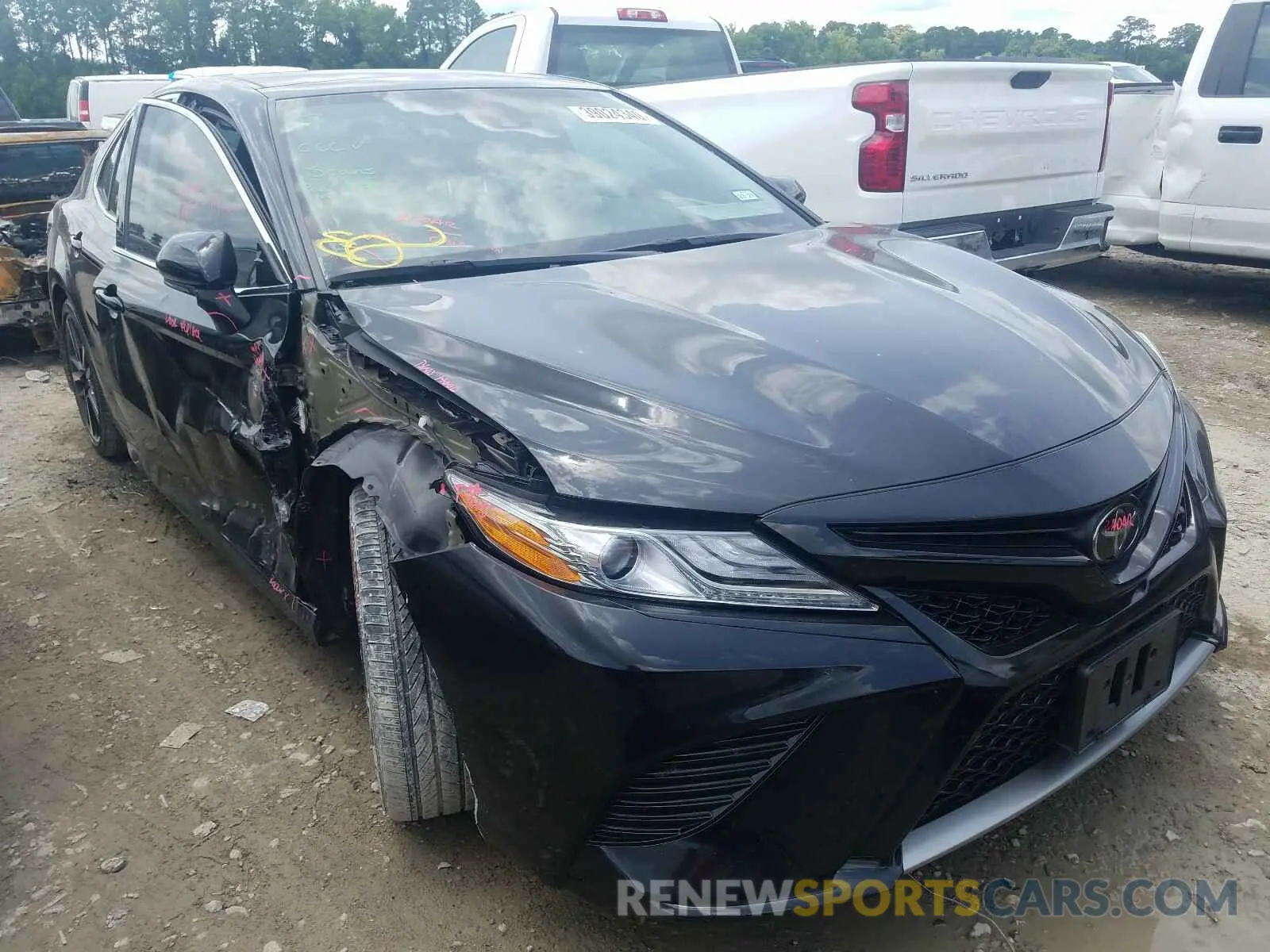 1 Photograph of a damaged car 4T1B61HK3KU754648 TOYOTA CAMRY 2019