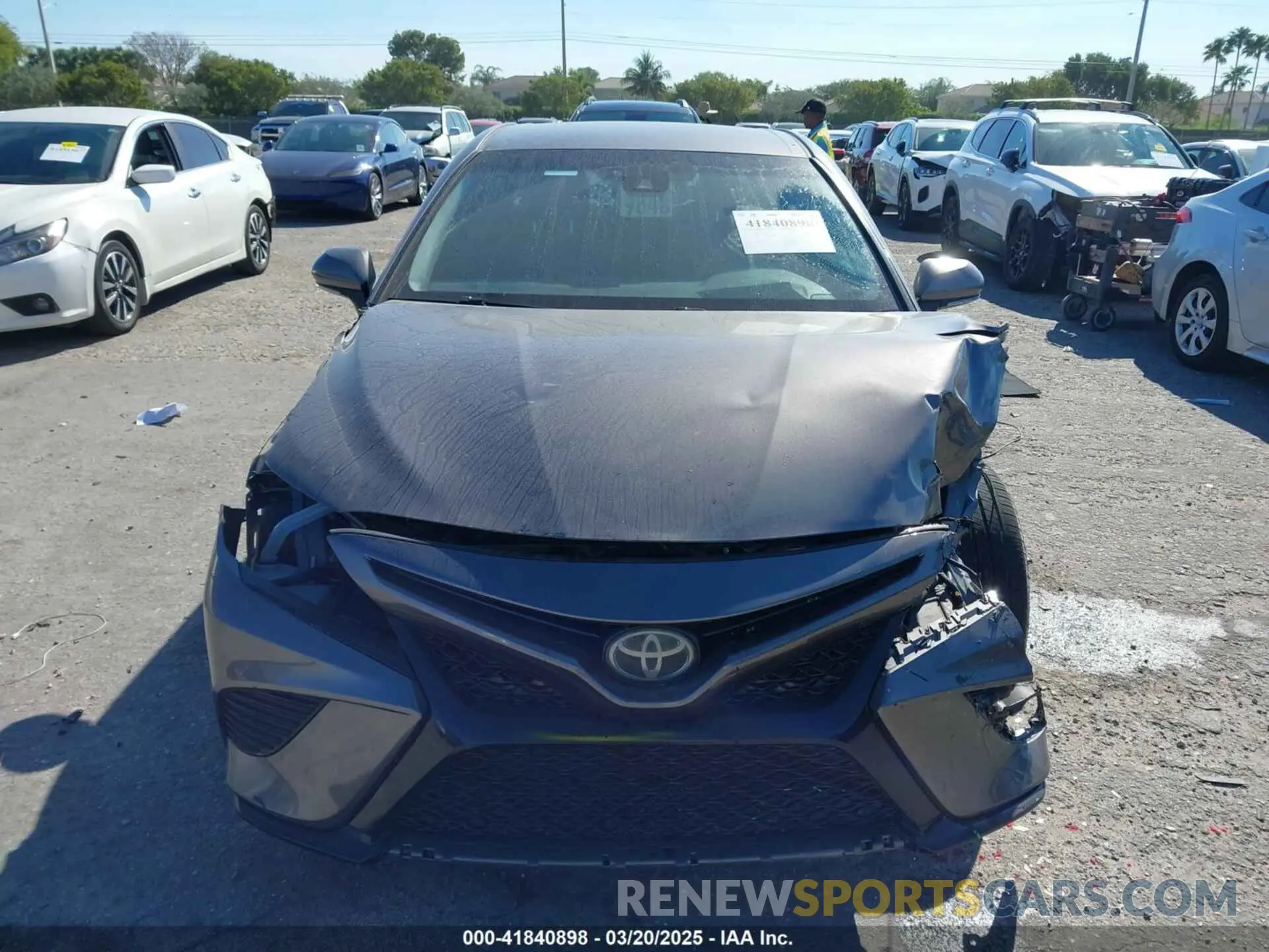 12 Photograph of a damaged car 4T1B61HK3KU770042 TOYOTA CAMRY 2019