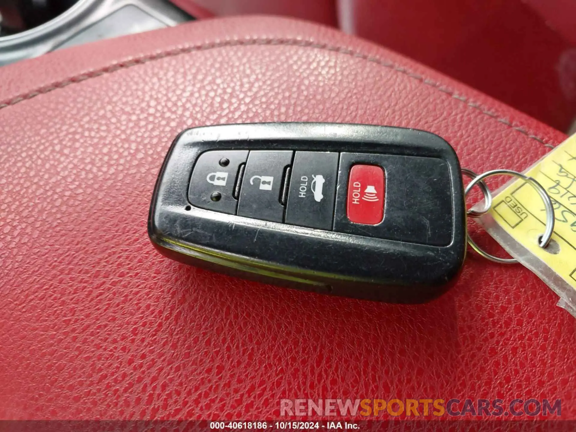 11 Фотография поврежденного автомобиля 4T1B61HK3KU784779 TOYOTA CAMRY 2019