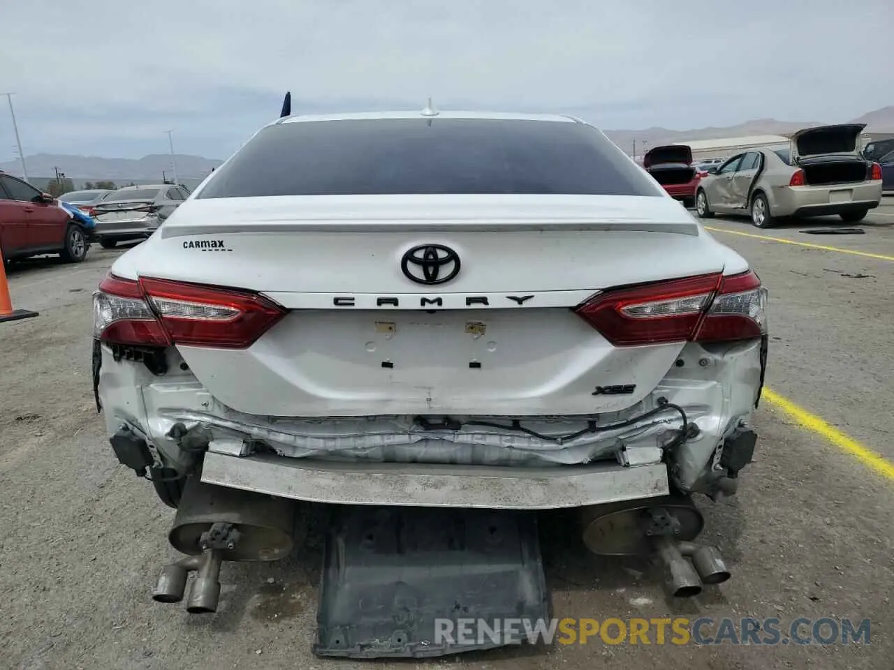 6 Photograph of a damaged car 4T1B61HK3KU839389 TOYOTA CAMRY 2019