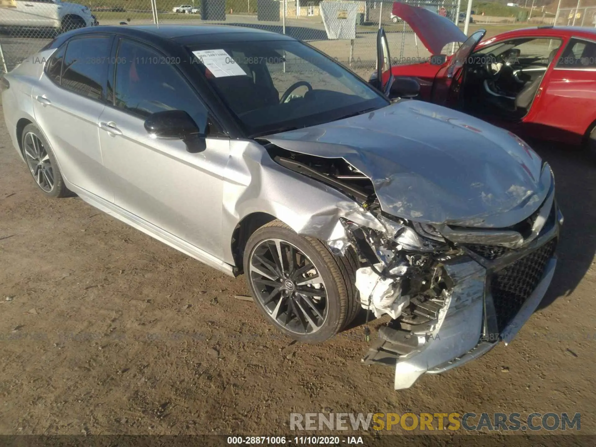 1 Фотография поврежденного автомобиля 4T1B61HK4KU274523 TOYOTA CAMRY 2019