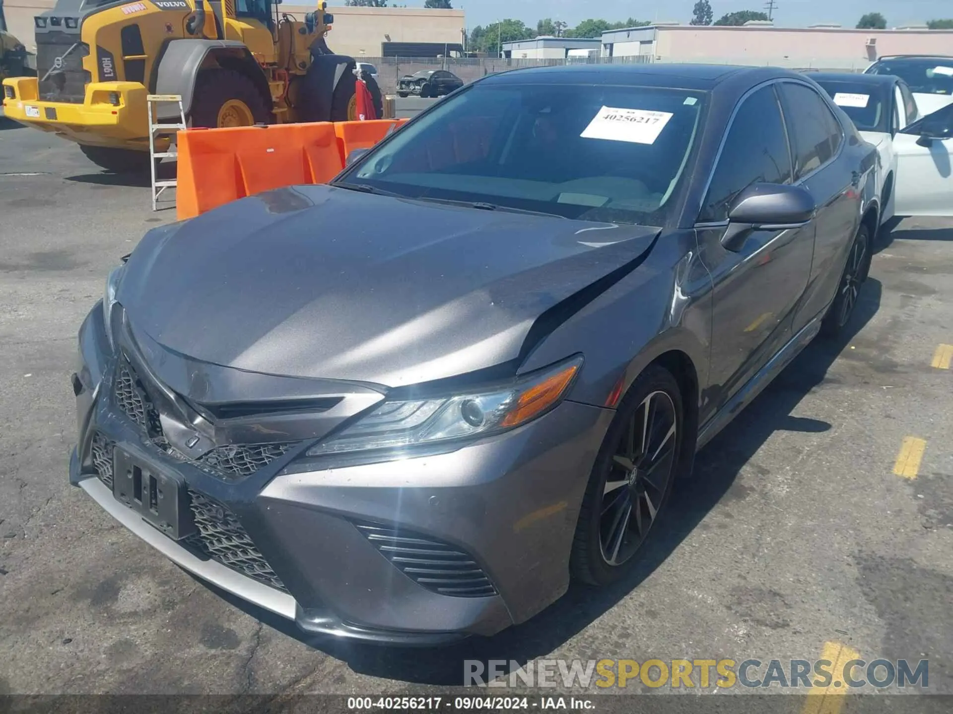 2 Photograph of a damaged car 4T1B61HK4KU294271 TOYOTA CAMRY 2019
