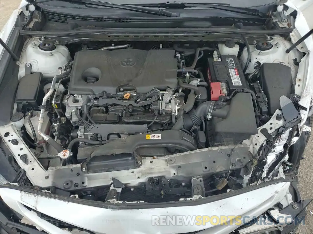 11 Photograph of a damaged car 4T1B61HK4KU704969 TOYOTA CAMRY 2019