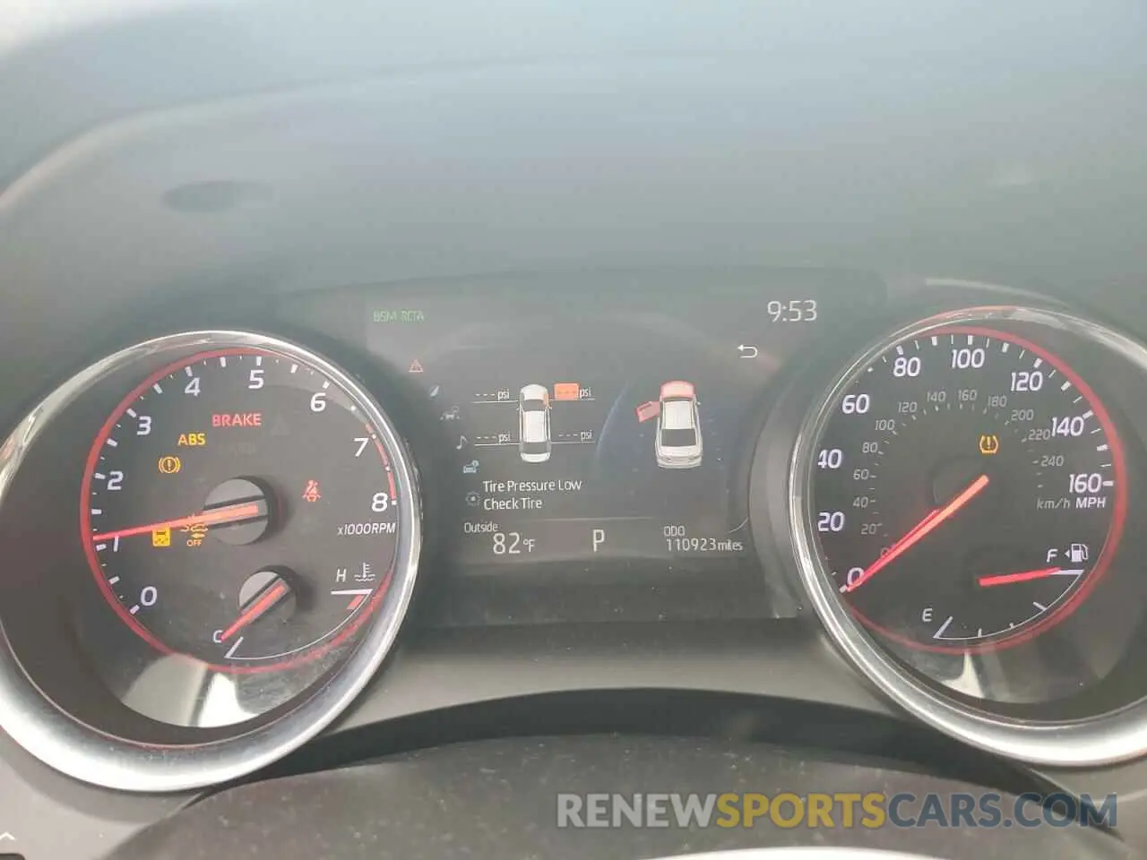 9 Photograph of a damaged car 4T1B61HK4KU704969 TOYOTA CAMRY 2019