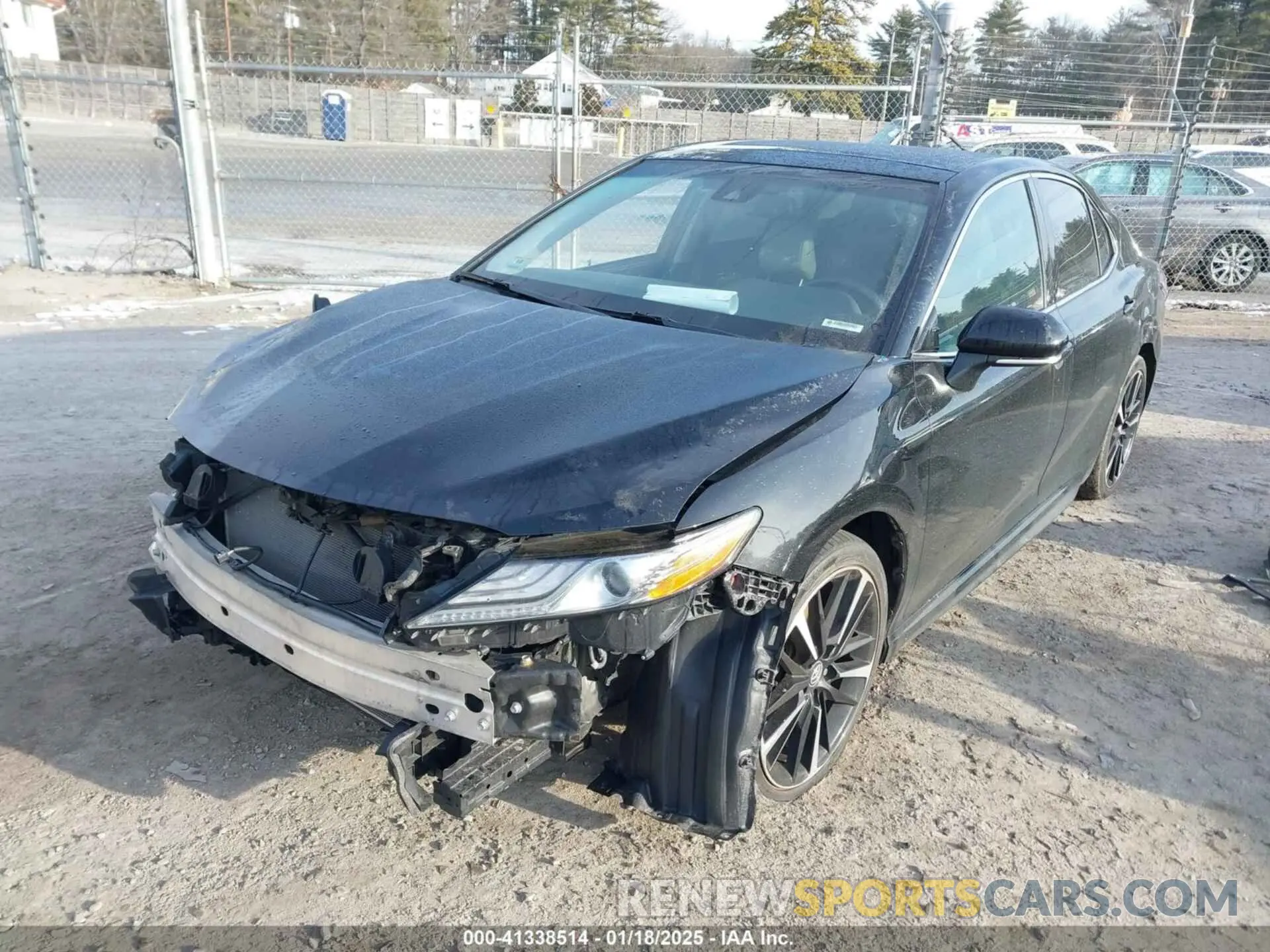 2 Photograph of a damaged car 4T1B61HK4KU833391 TOYOTA CAMRY 2019
