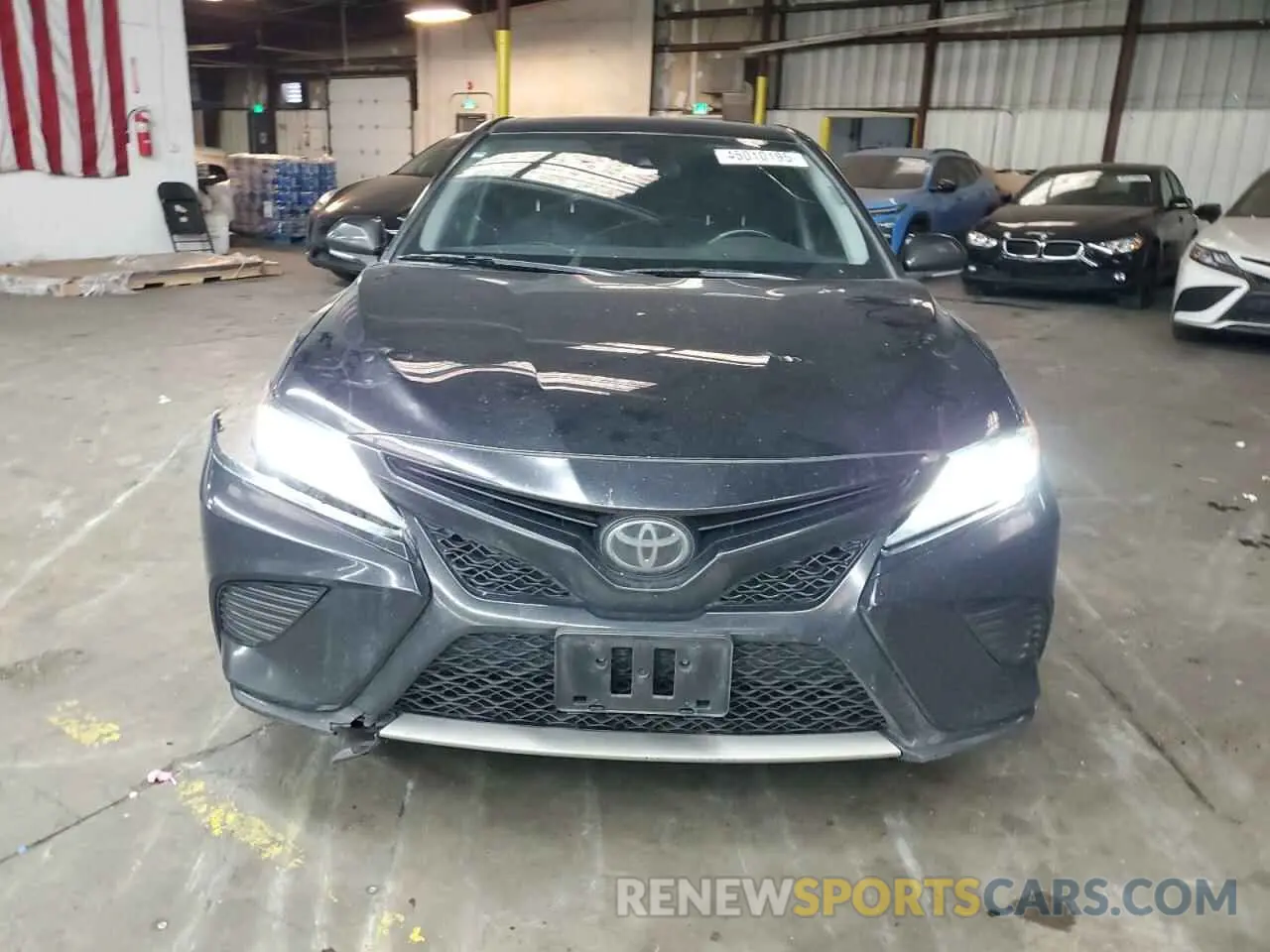 5 Photograph of a damaged car 4T1B61HK4KU841832 TOYOTA CAMRY 2019