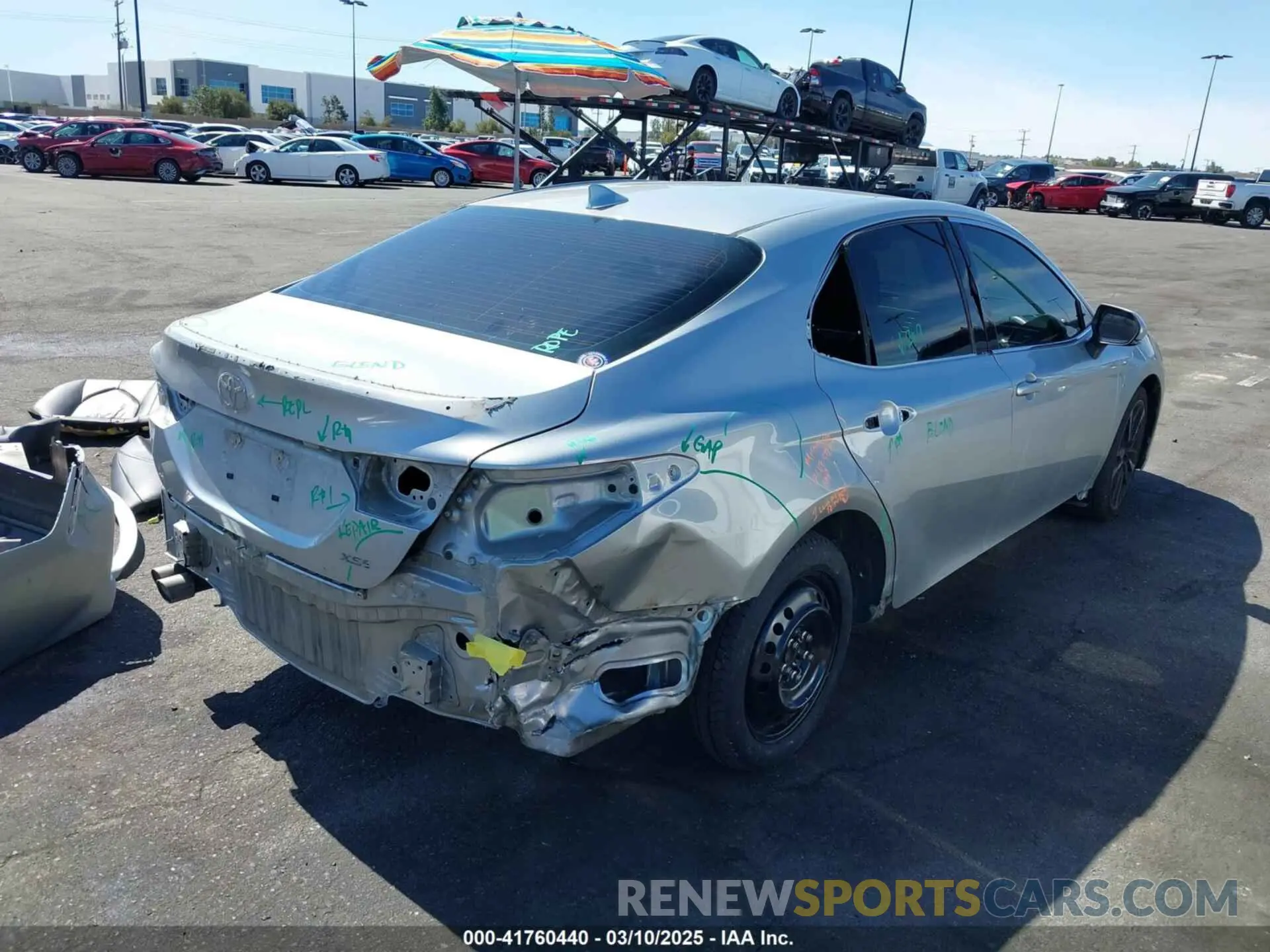 4 Фотография поврежденного автомобиля 4T1B61HK5KU177797 TOYOTA CAMRY 2019