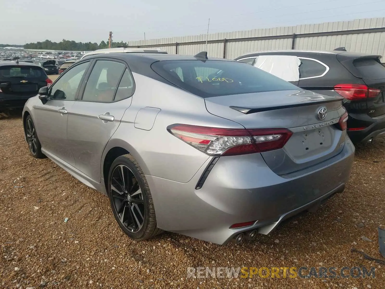 3 Photograph of a damaged car 4T1B61HK5KU212757 TOYOTA CAMRY 2019