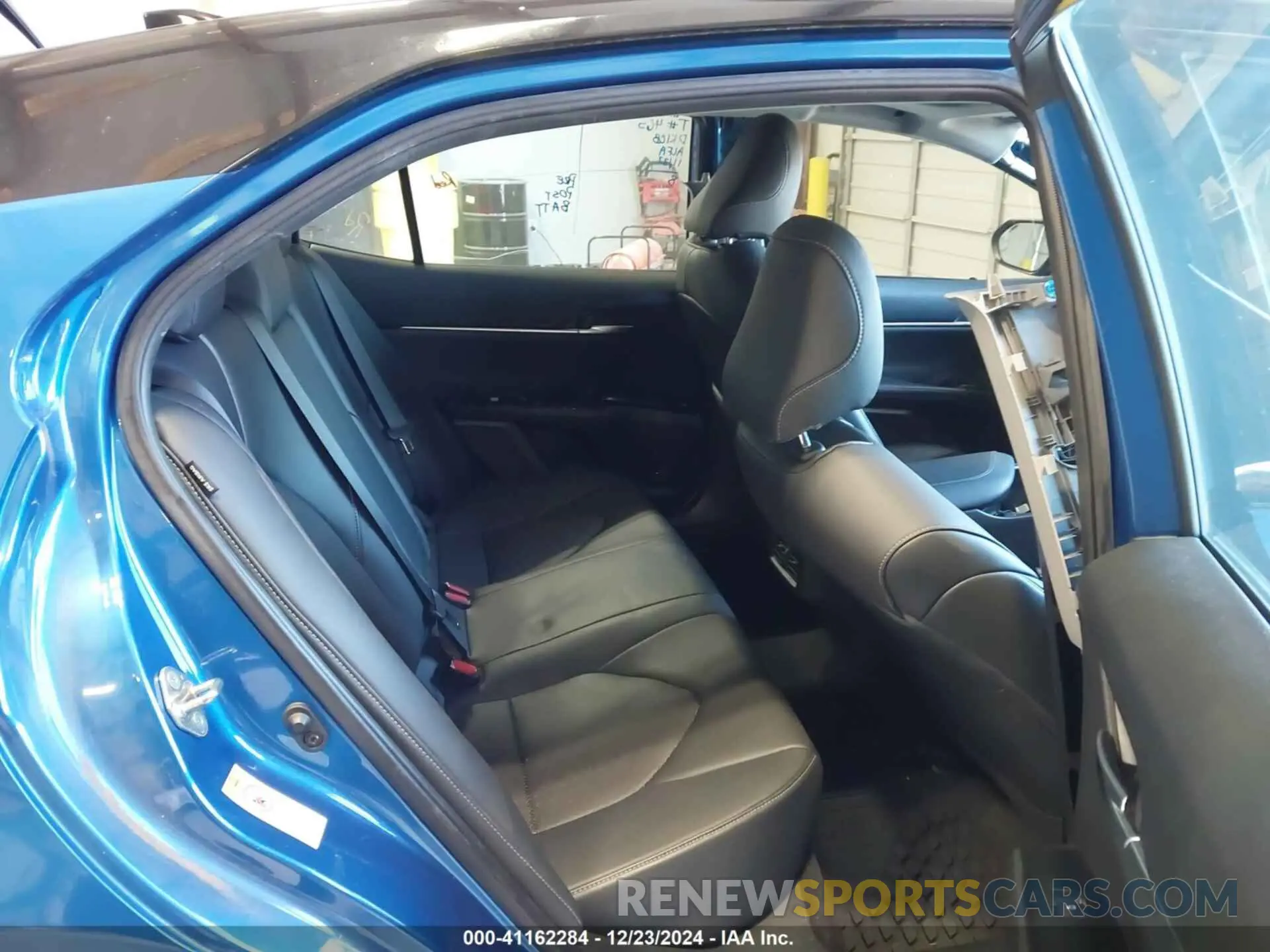 8 Фотография поврежденного автомобиля 4T1B61HK5KU238629 TOYOTA CAMRY 2019