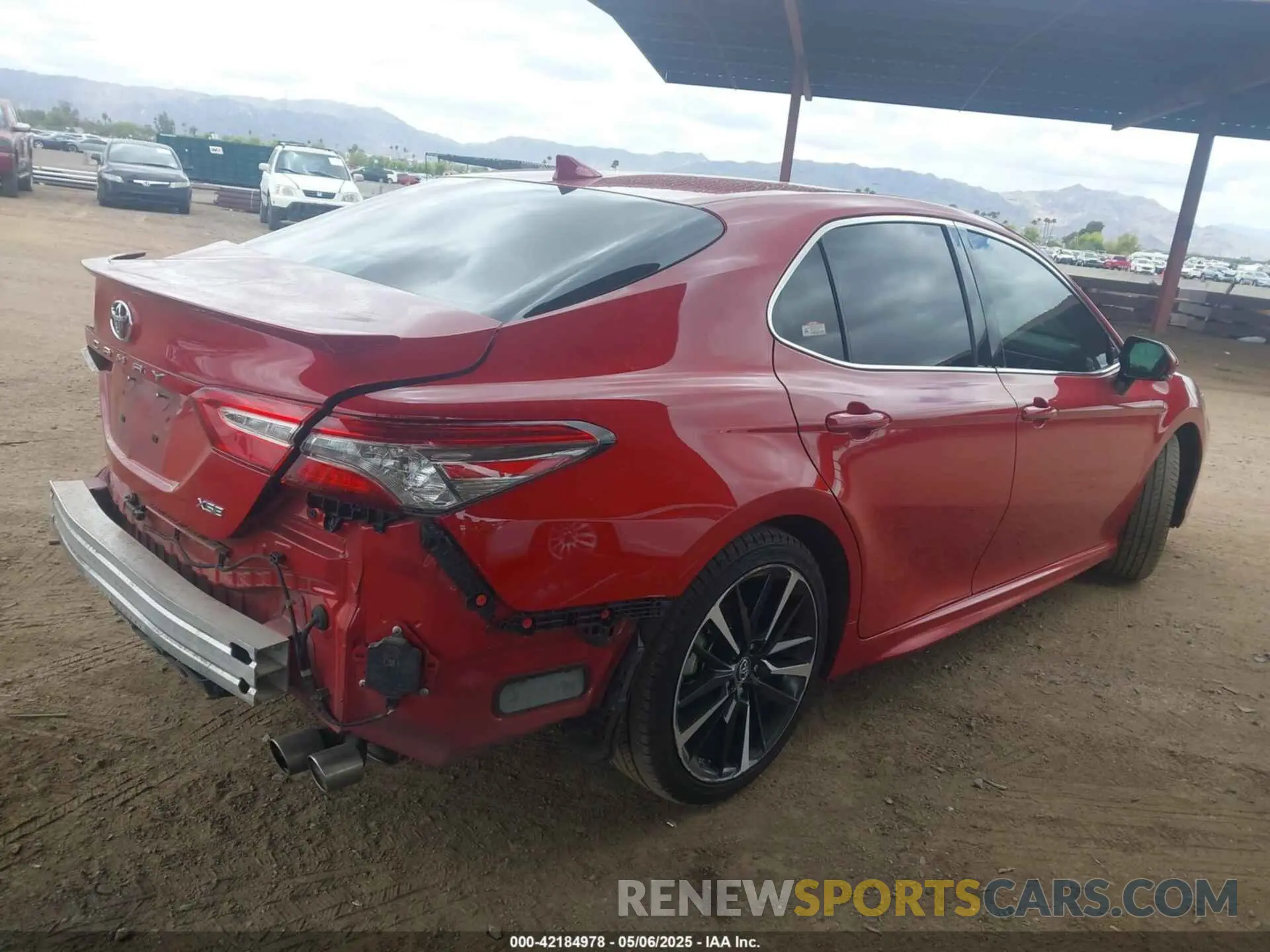 19 Фотография поврежденного автомобиля 4T1B61HK5KU288320 TOYOTA CAMRY 2019