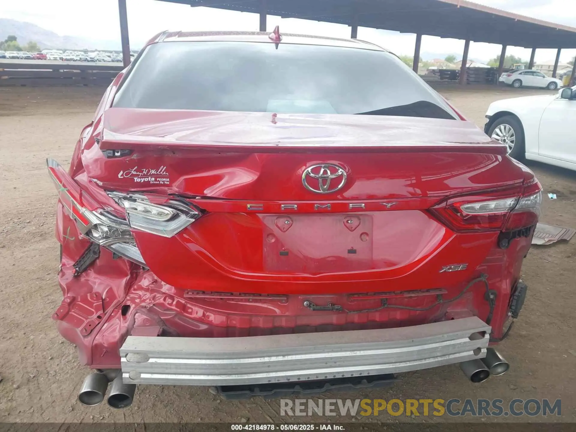 6 Фотография поврежденного автомобиля 4T1B61HK5KU288320 TOYOTA CAMRY 2019