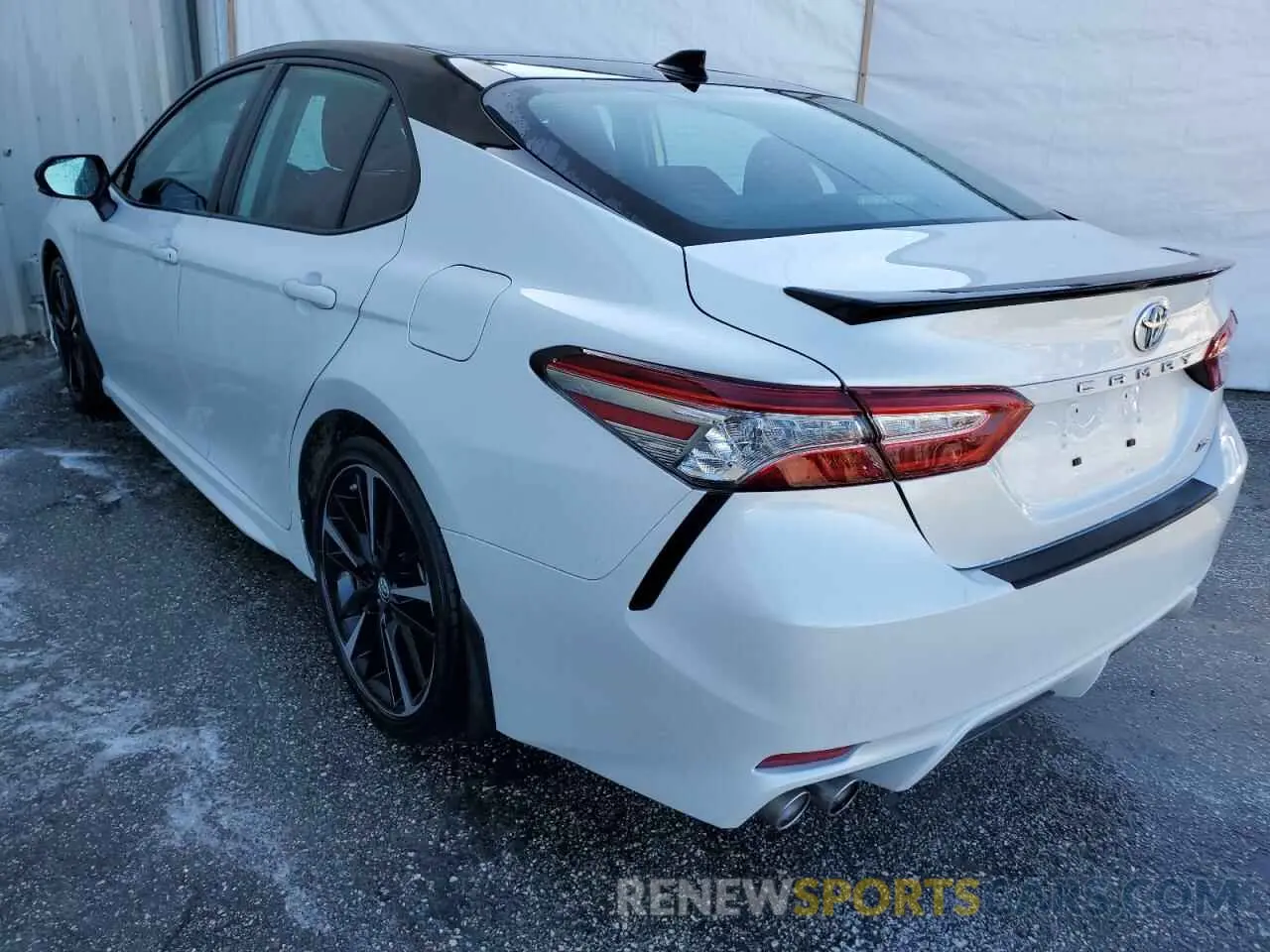 3 Фотография поврежденного автомобиля 4T1B61HK5KU291959 TOYOTA CAMRY 2019