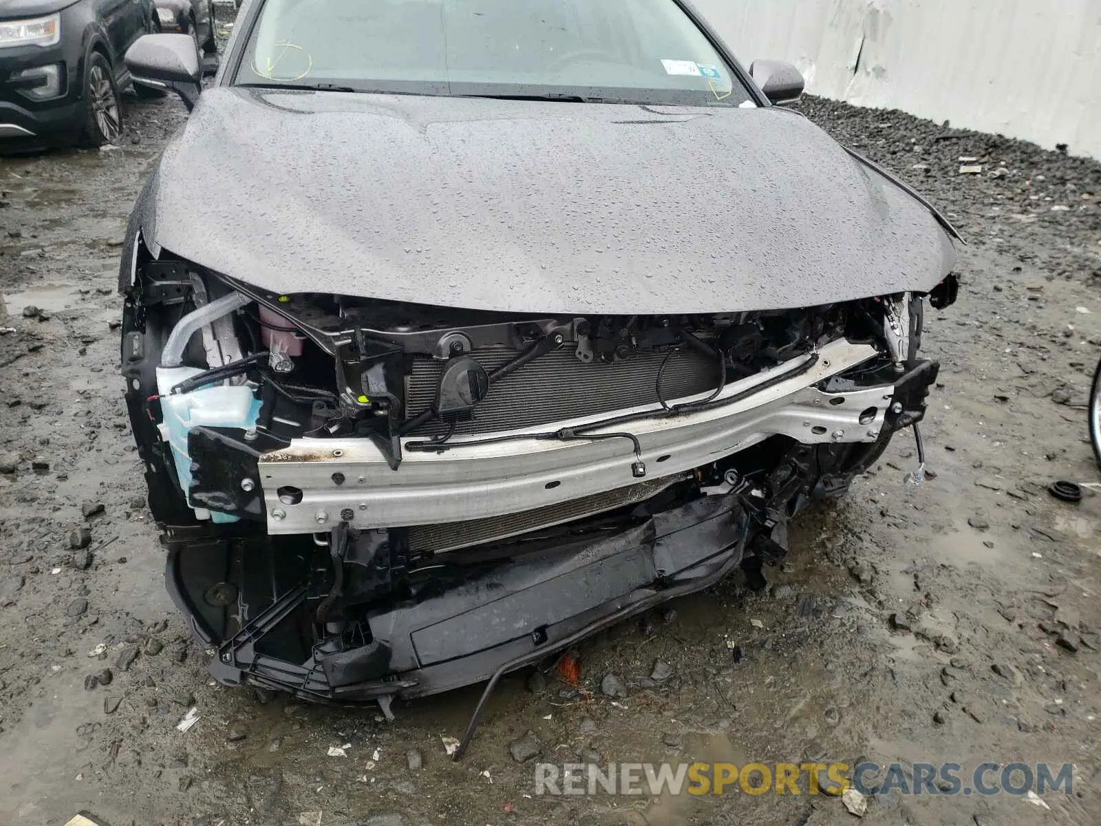 9 Photograph of a damaged car 4T1B61HK5KU299284 TOYOTA CAMRY 2019