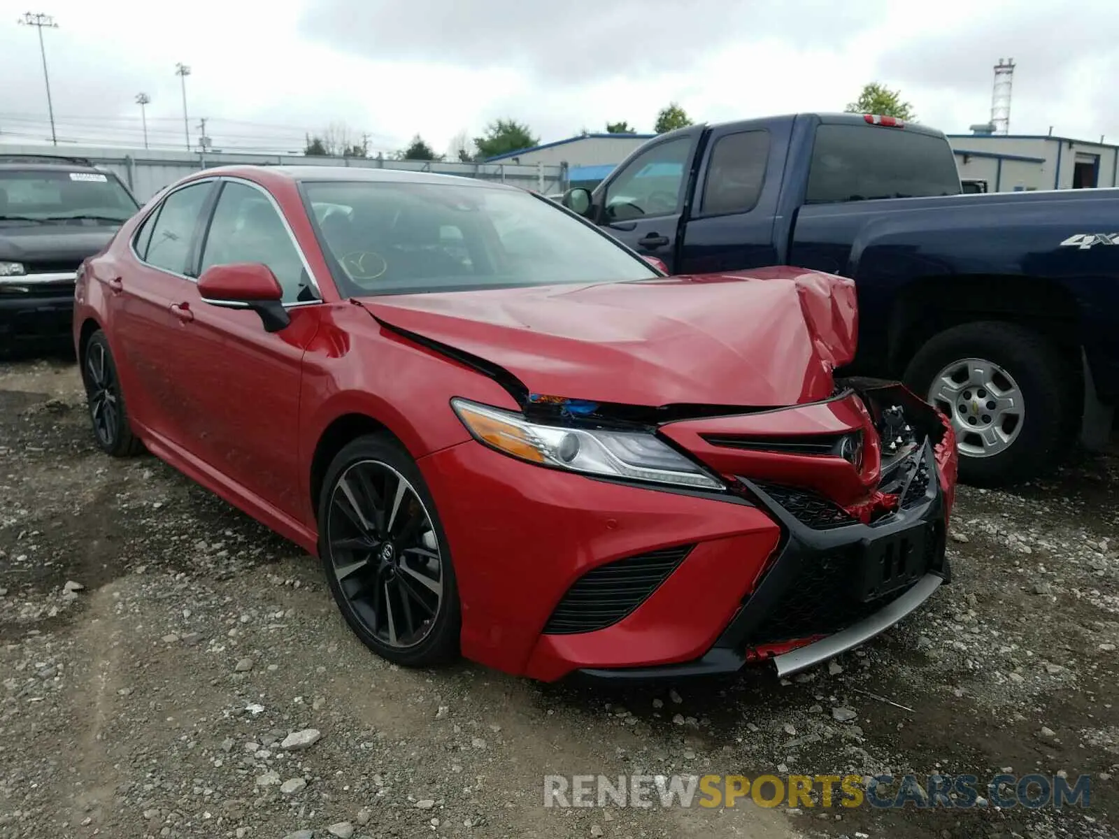 1 Photograph of a damaged car 4T1B61HK5KU299558 TOYOTA CAMRY 2019