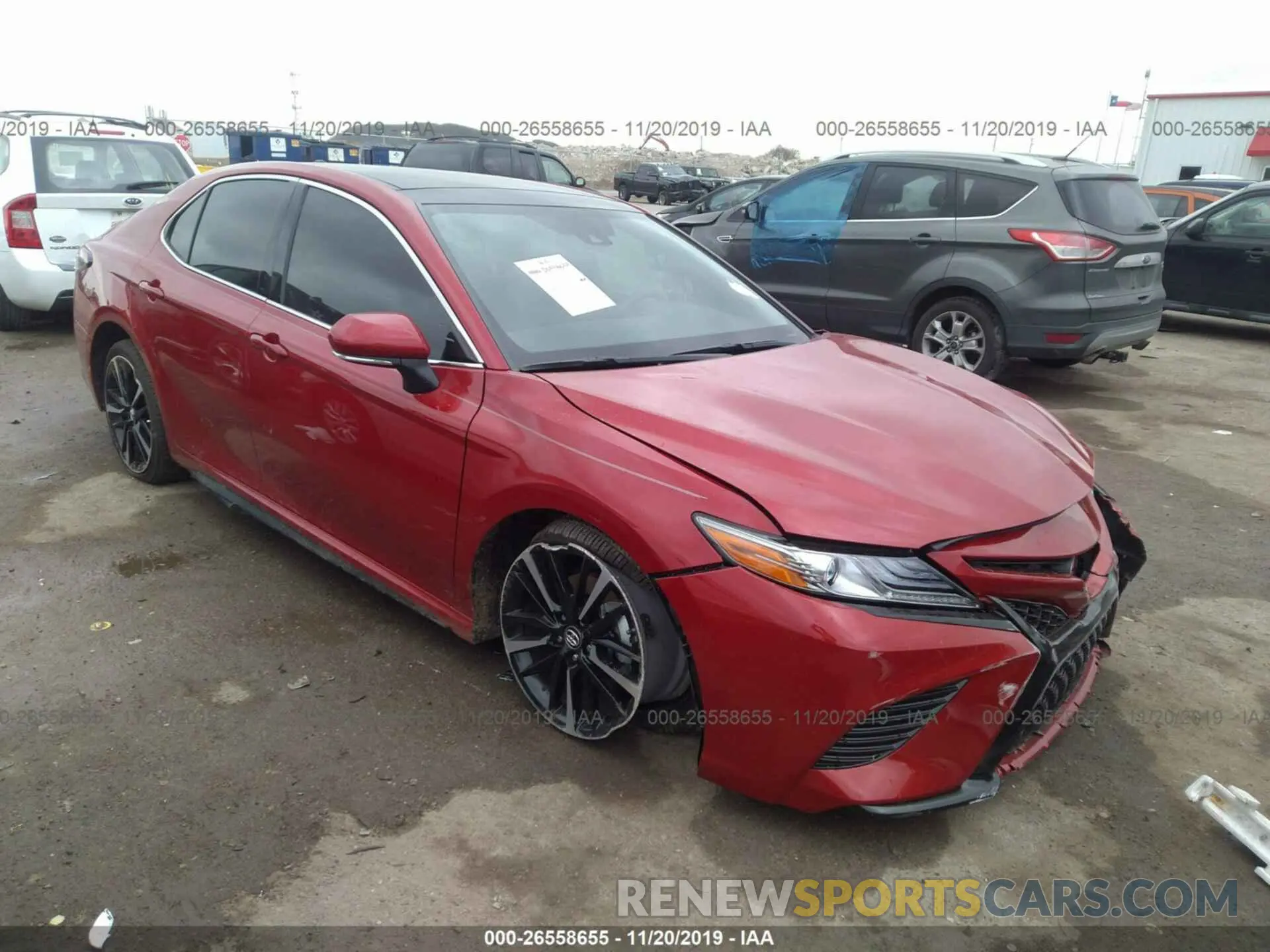 1 Photograph of a damaged car 4T1B61HK5KU300191 TOYOTA CAMRY 2019