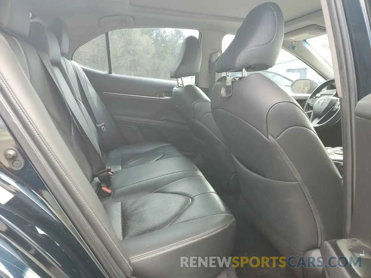 10 Фотография поврежденного автомобиля 4T1B61HK5KU759916 TOYOTA CAMRY 2019