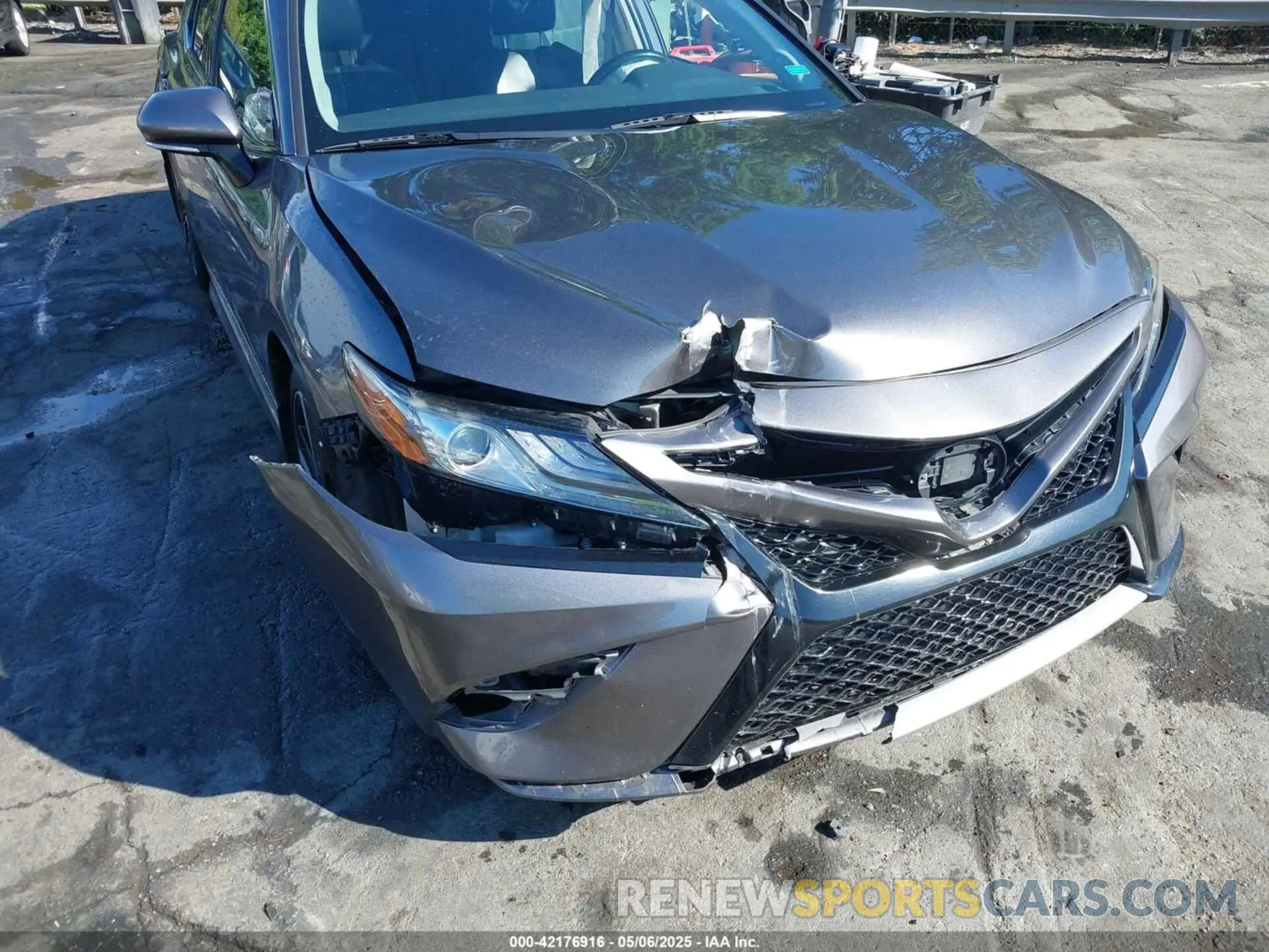 6 Photograph of a damaged car 4T1B61HK5KU788378 TOYOTA CAMRY 2019