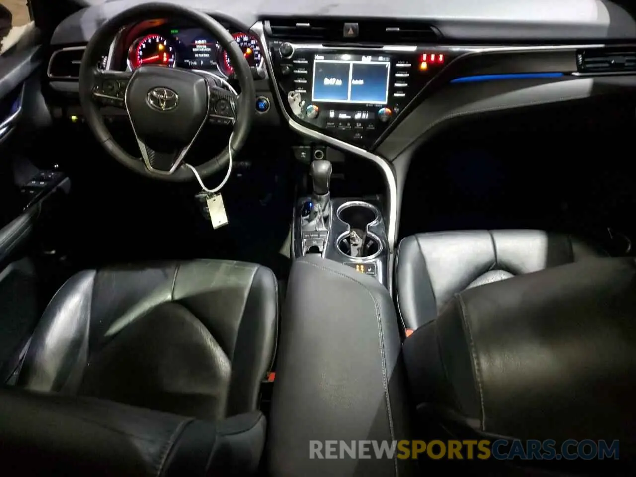 8 Фотография поврежденного автомобиля 4T1B61HK5KU827793 TOYOTA CAMRY 2019