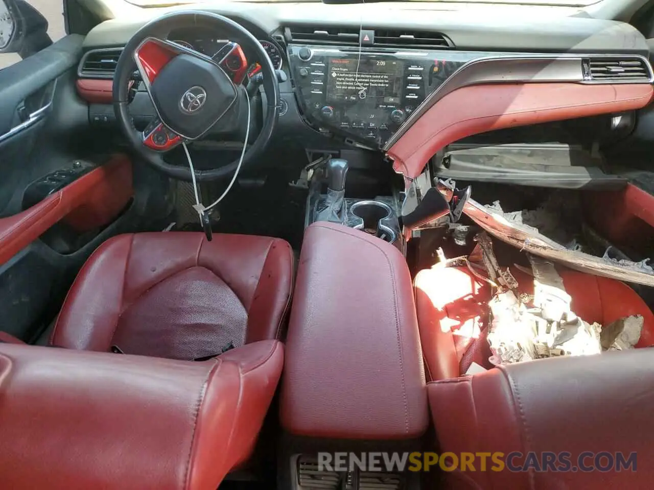 8 Фотография поврежденного автомобиля 4T1B61HK5KU836395 TOYOTA CAMRY 2019