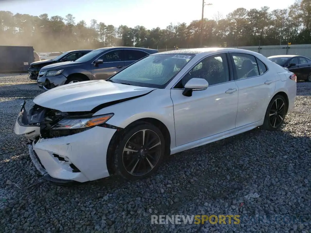 1 Photograph of a damaged car 4T1B61HK5KU836834 TOYOTA CAMRY 2019