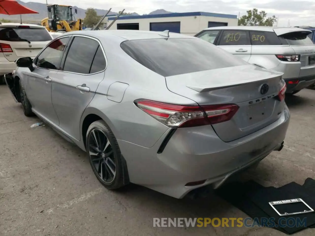 3 Photograph of a damaged car 4T1B61HK5KU839359 TOYOTA CAMRY 2019