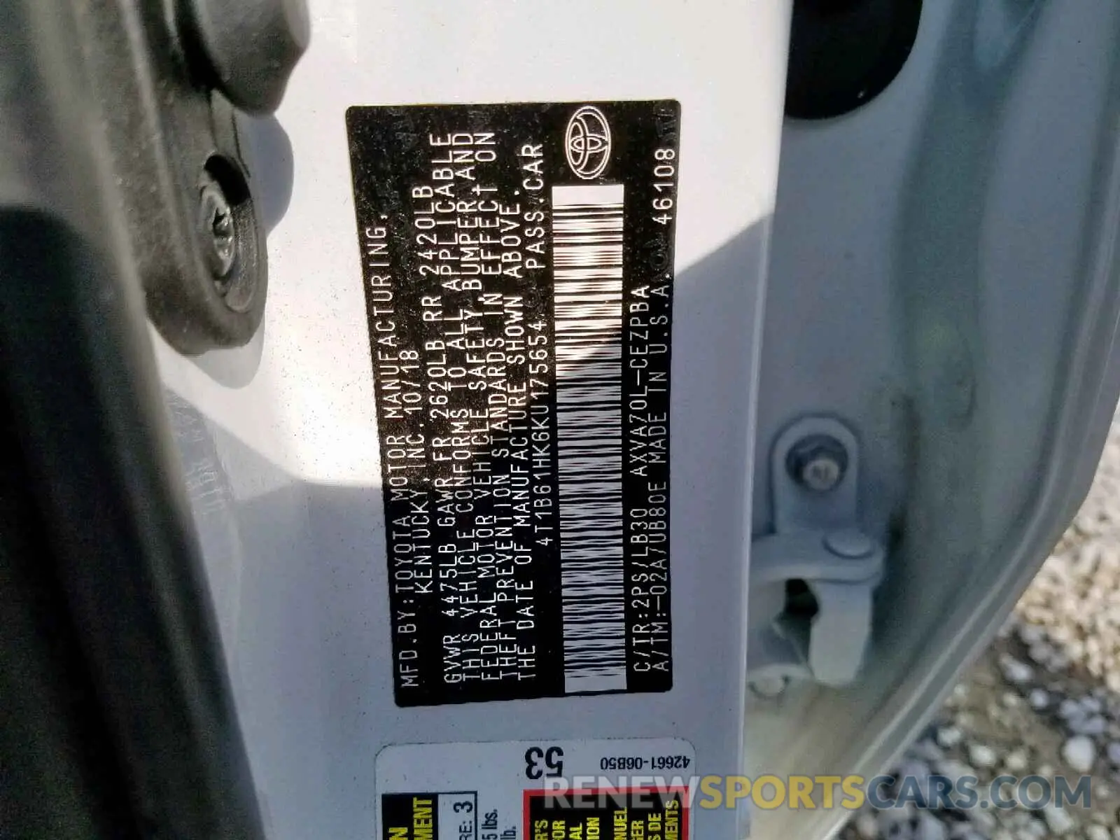 10 Photograph of a damaged car 4T1B61HK6KU175654 TOYOTA CAMRY 2019