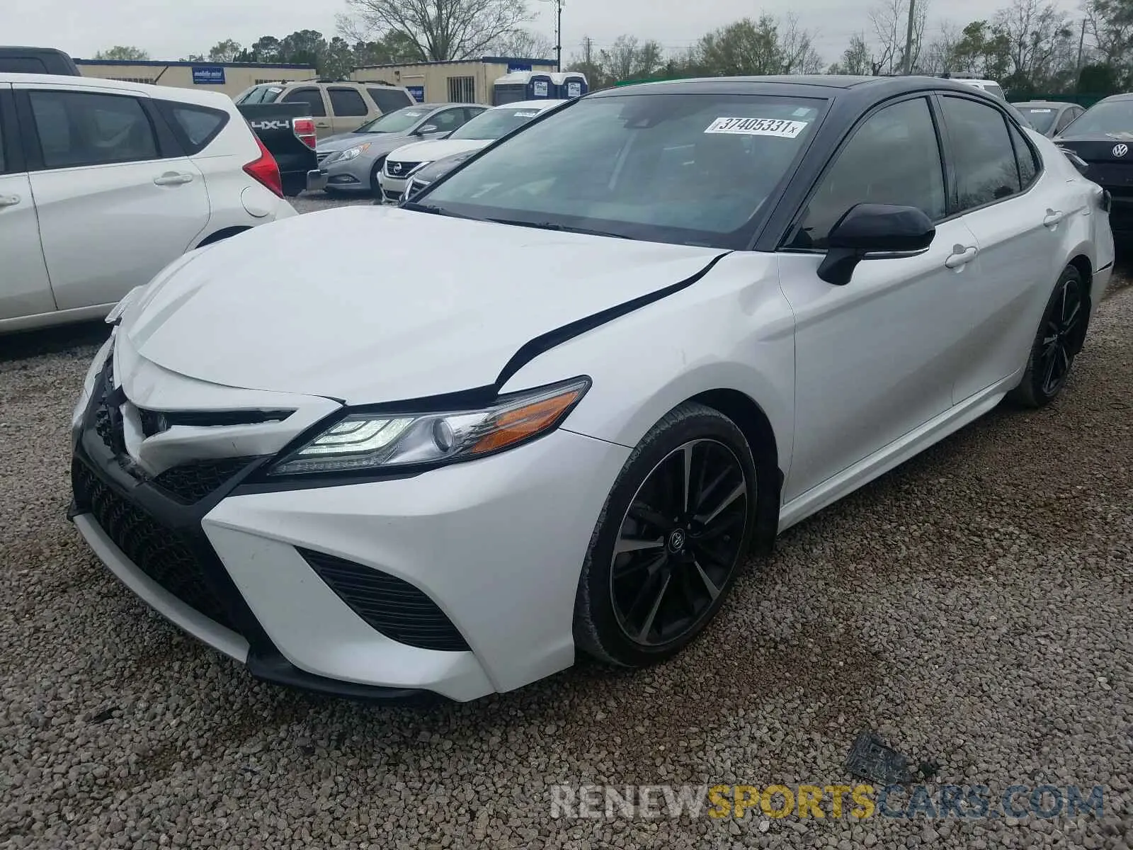 2 Photograph of a damaged car 4T1B61HK6KU264222 TOYOTA CAMRY 2019