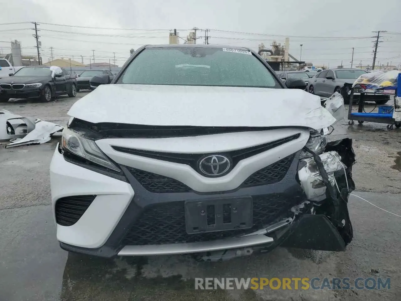5 Photograph of a damaged car 4T1B61HK6KU283191 TOYOTA CAMRY 2019