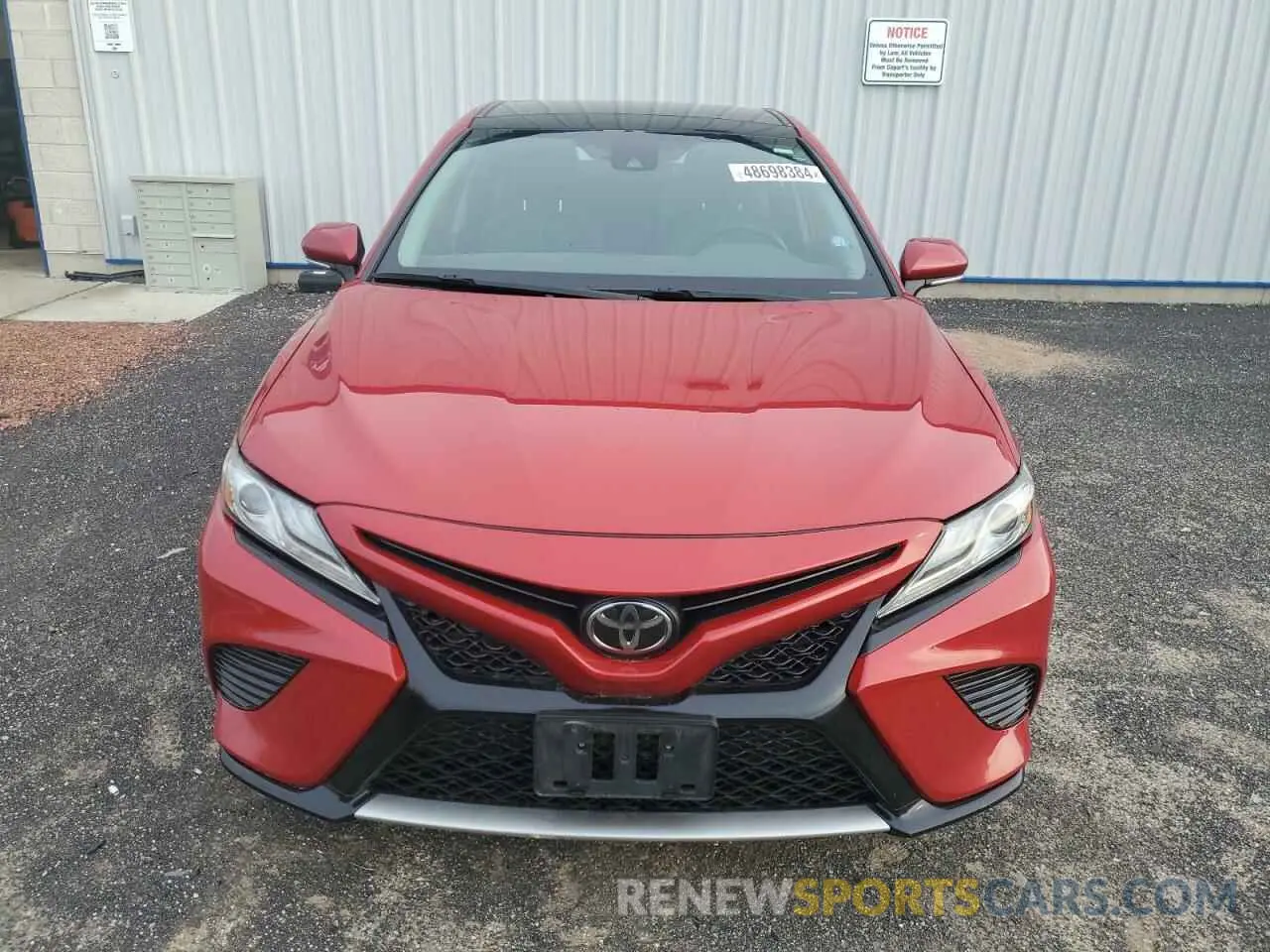 5 Photograph of a damaged car 4T1B61HK6KU285832 TOYOTA CAMRY 2019