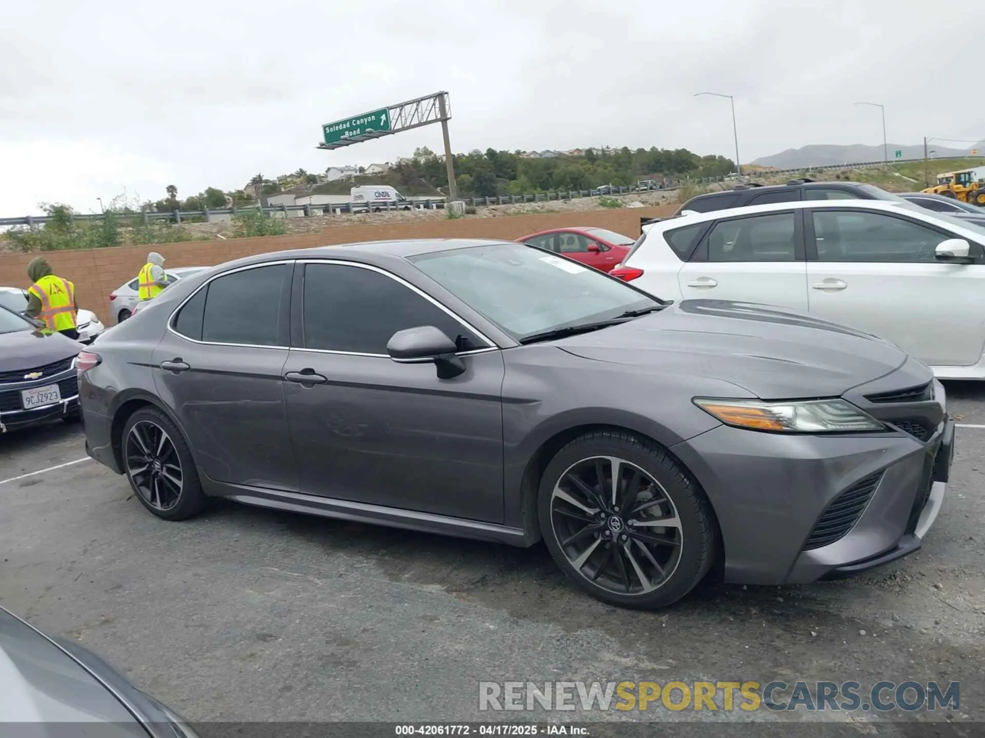 13 Фотография поврежденного автомобиля 4T1B61HK6KU709008 TOYOTA CAMRY 2019