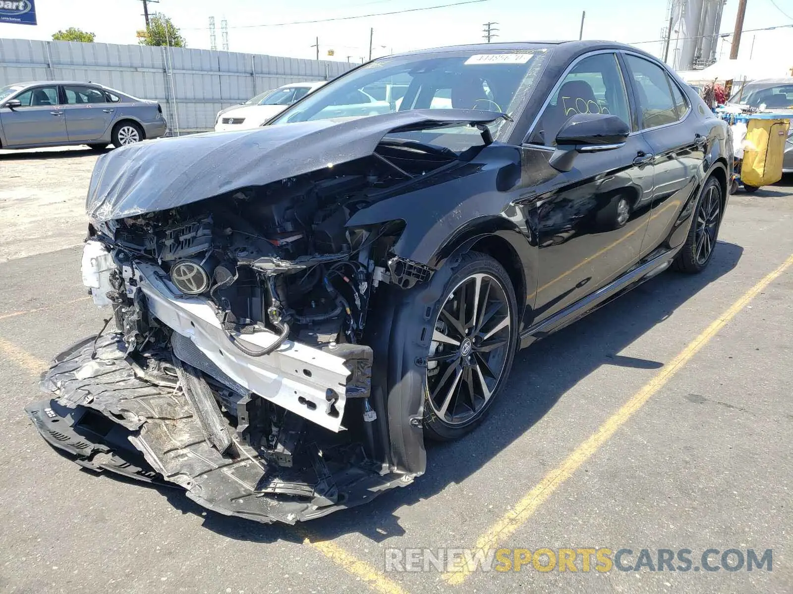 2 Photograph of a damaged car 4T1B61HK6KU816706 TOYOTA CAMRY 2019