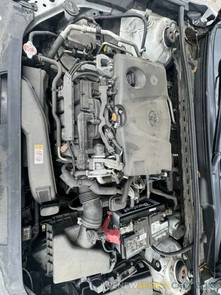 7 Photograph of a damaged car 4T1B61HK7K7048070 TOYOTA CAMRY 2019