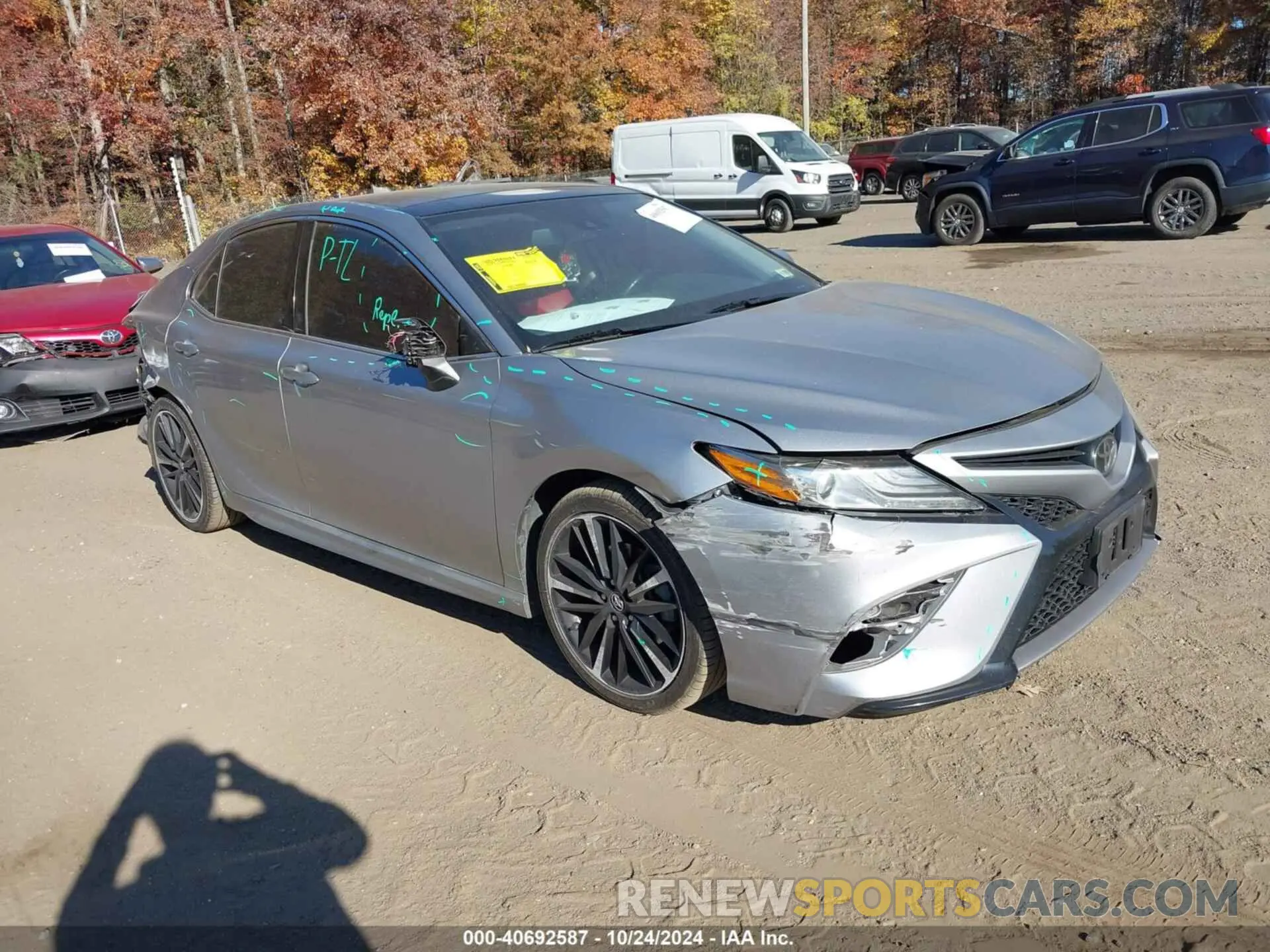 1 Photograph of a damaged car 4T1B61HK7KU176053 TOYOTA CAMRY 2019