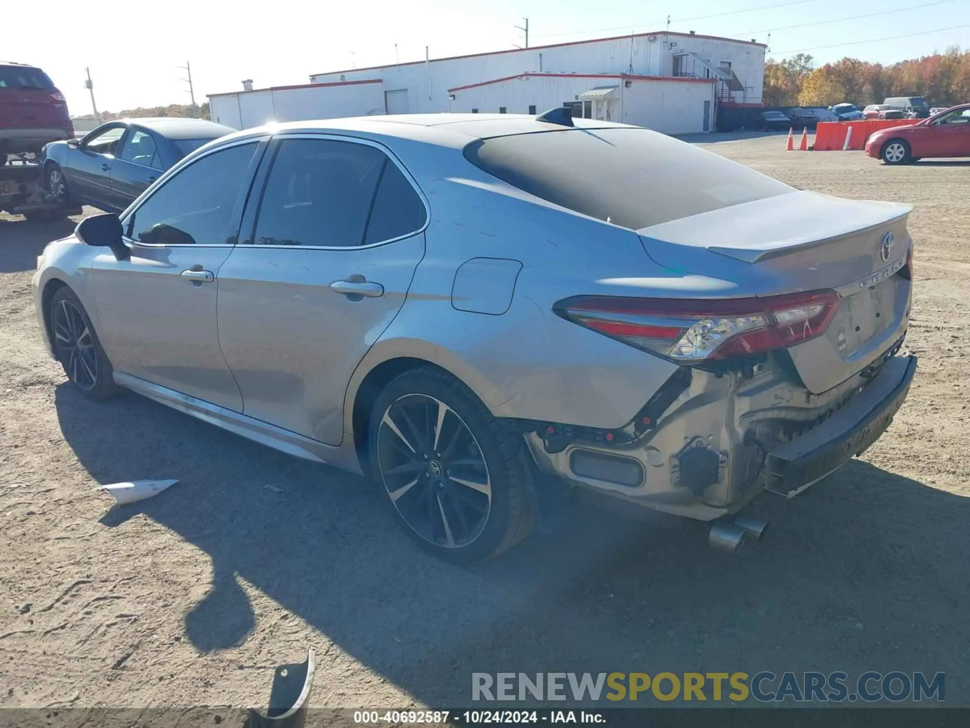 3 Photograph of a damaged car 4T1B61HK7KU176053 TOYOTA CAMRY 2019