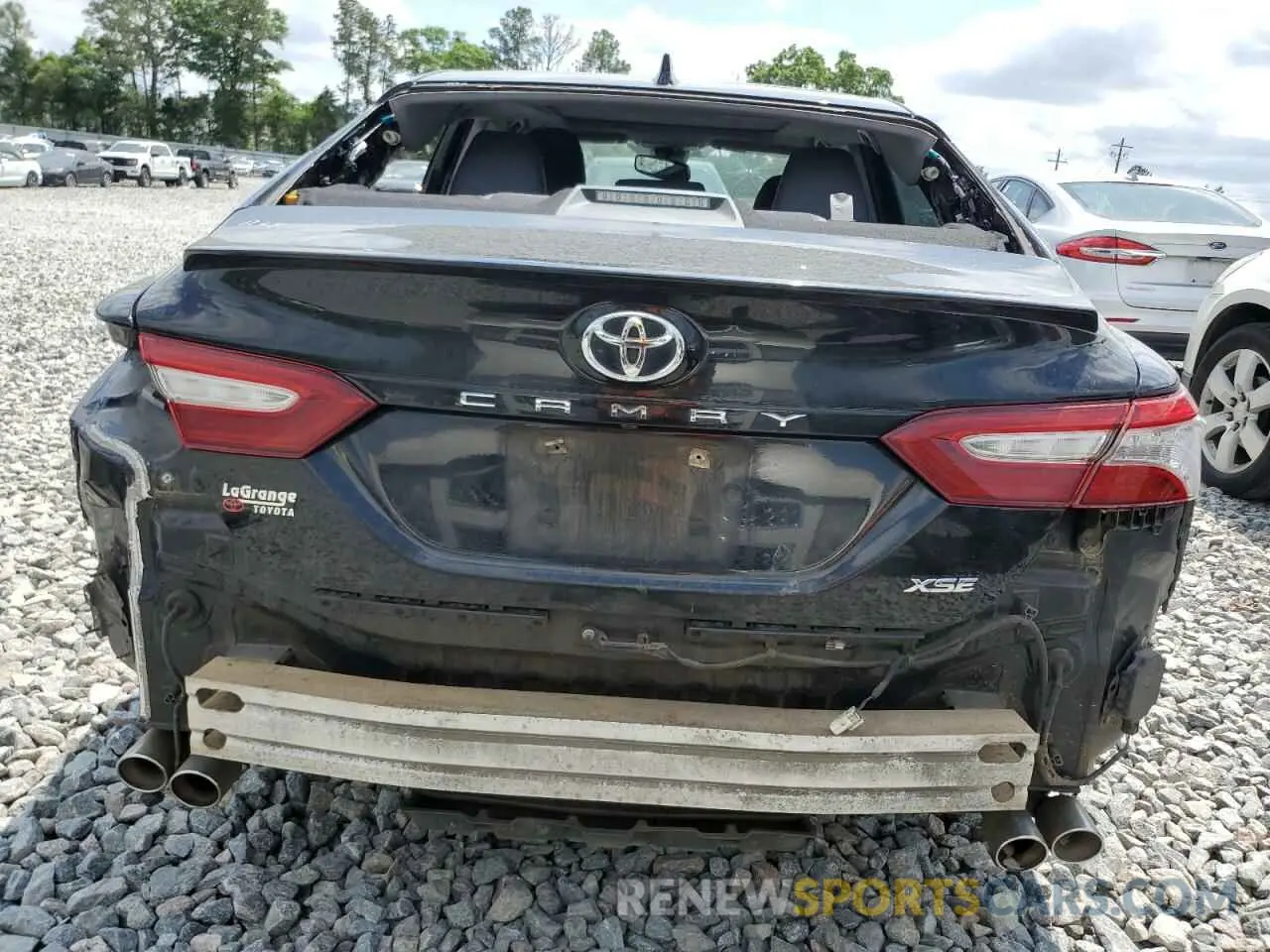6 Photograph of a damaged car 4T1B61HK7KU185920 TOYOTA CAMRY 2019