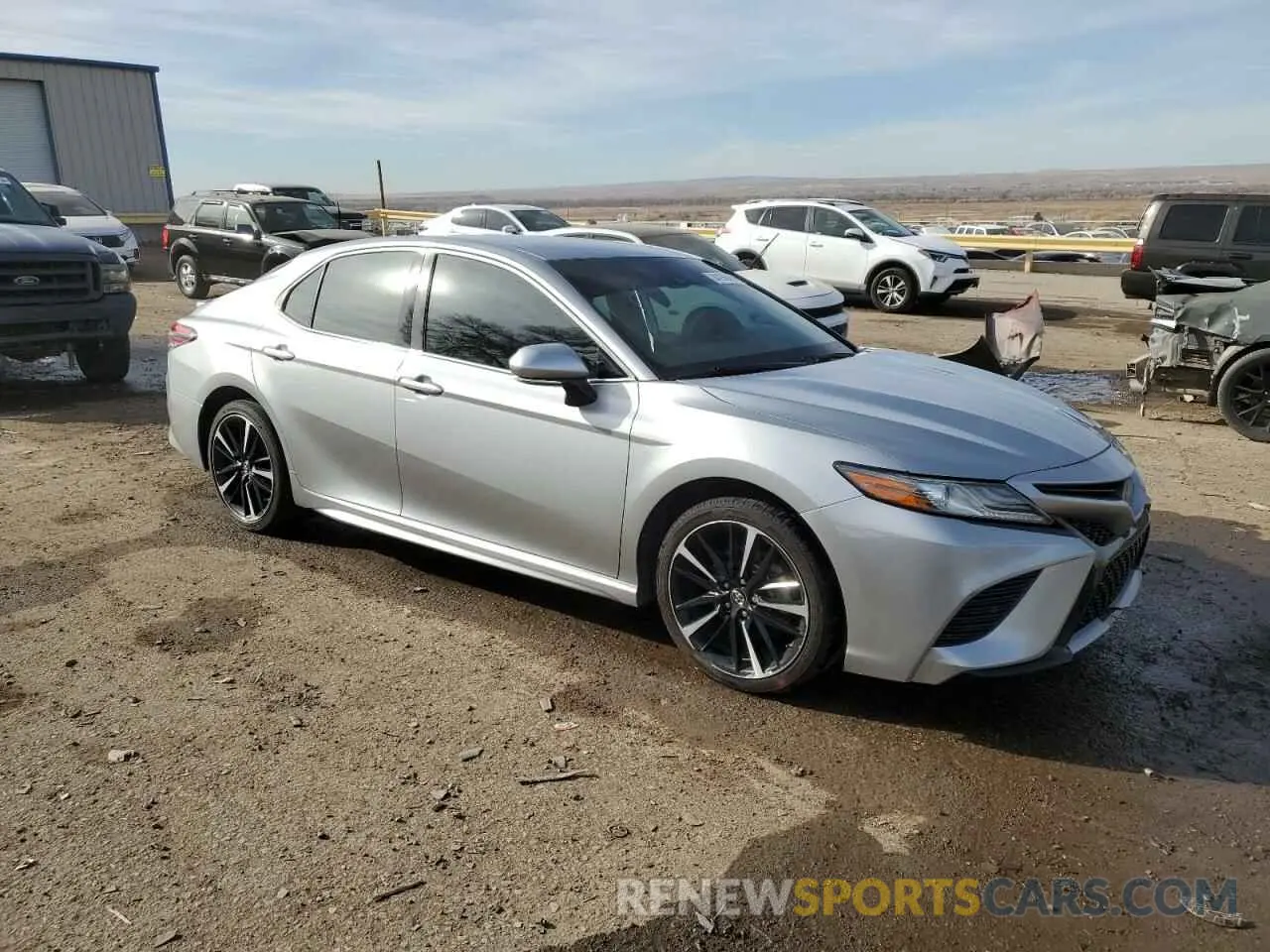 4 Photograph of a damaged car 4T1B61HK7KU212534 TOYOTA CAMRY 2019