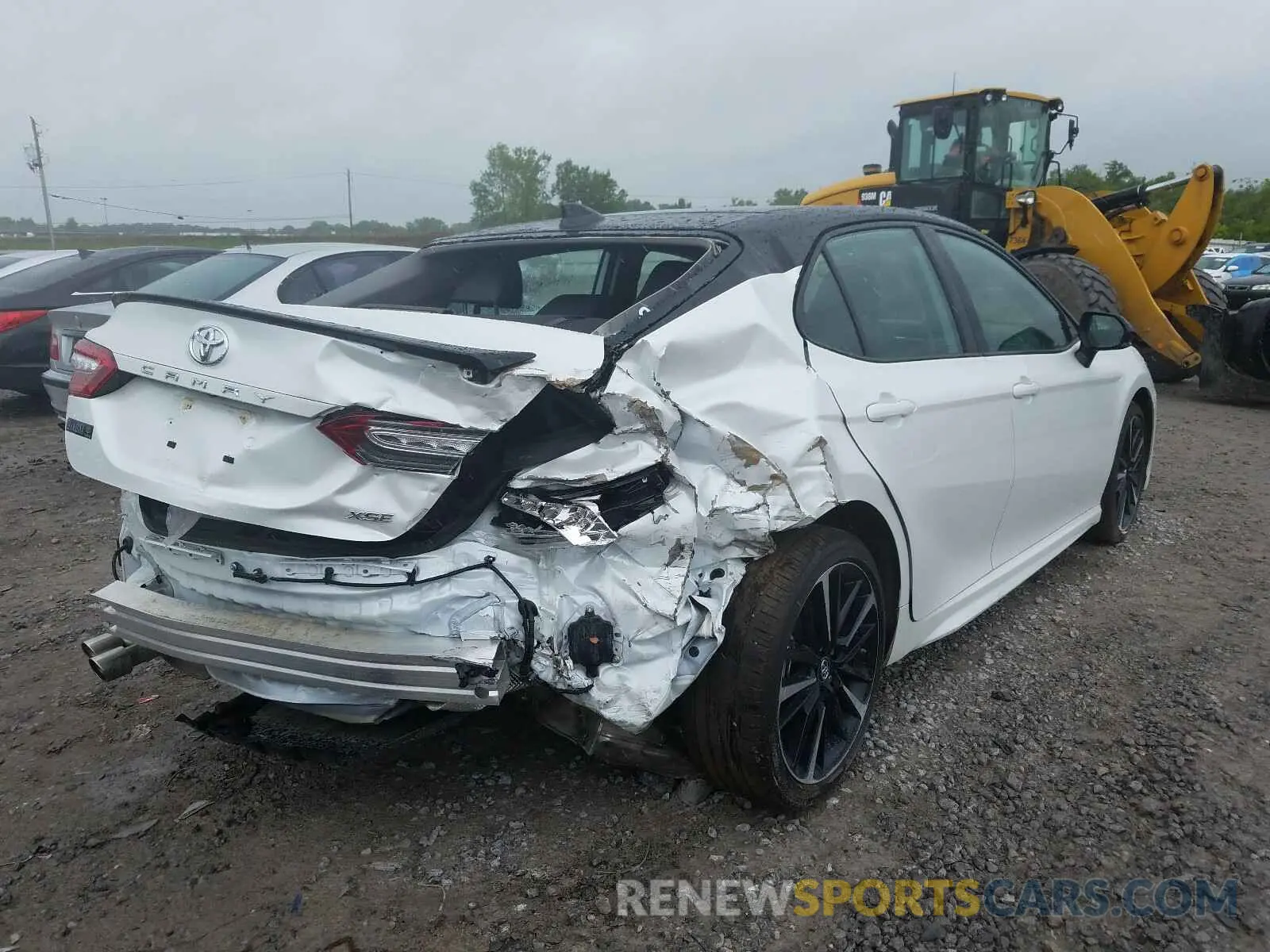 4 Фотография поврежденного автомобиля 4T1B61HK7KU297858 TOYOTA CAMRY 2019