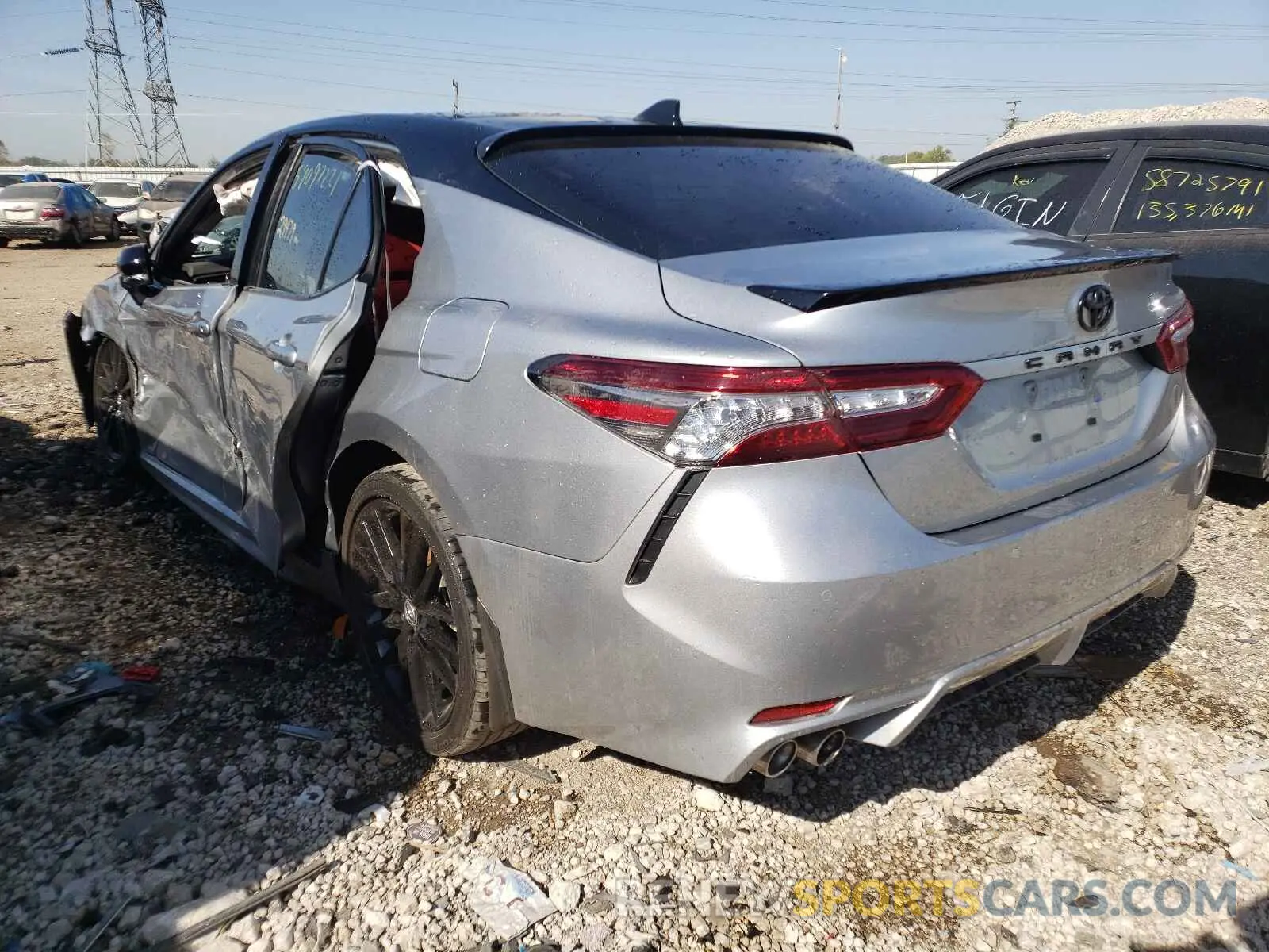 3 Photograph of a damaged car 4T1B61HK8KU187353 TOYOTA CAMRY 2019