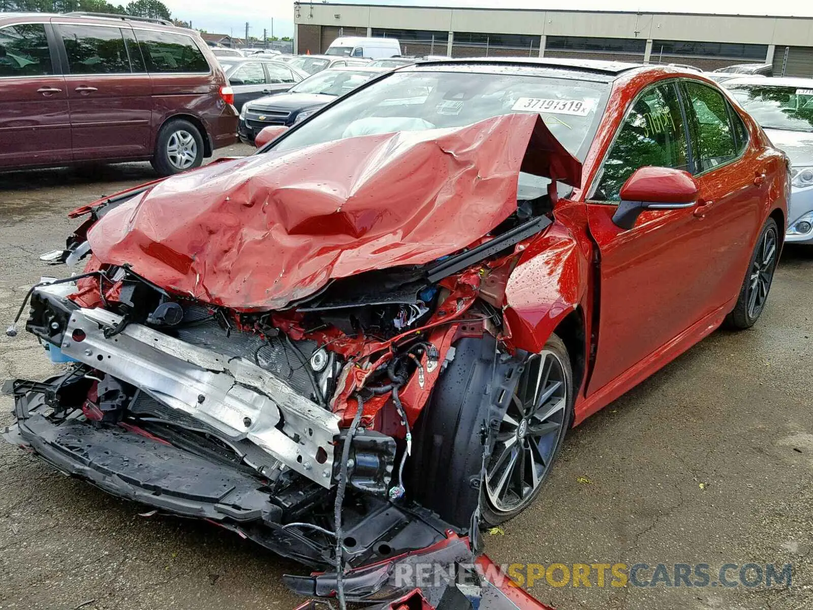 2 Photograph of a damaged car 4T1B61HK8KU202126 TOYOTA CAMRY 2019
