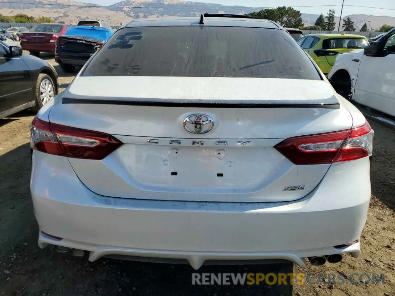6 Photograph of a damaged car 4T1B61HK8KU274931 TOYOTA CAMRY 2019